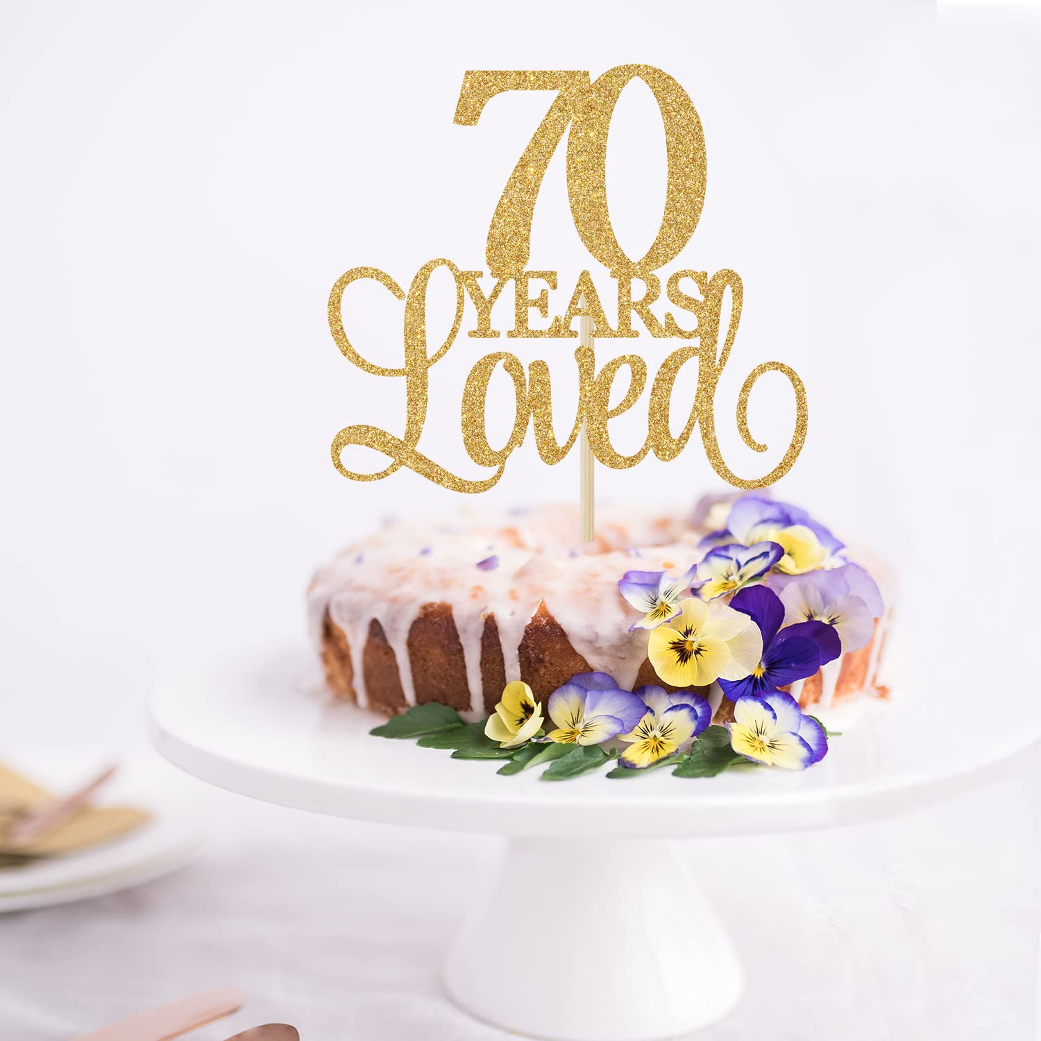 70th Birthday Cake Topper - Gold Glitter 'Cheers to 70 Years' Decor for Anniversary & Wedding Celebrations - Perfect for Milestone Parties and Special Occasions