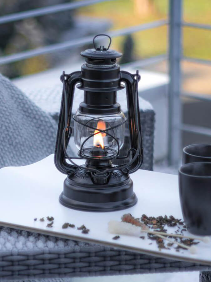 Feuerhand Baby Special 276 Hurricane Lantern - Vintage Outdoor Camping Light for Emergency, Garden, Patio & Power Outages