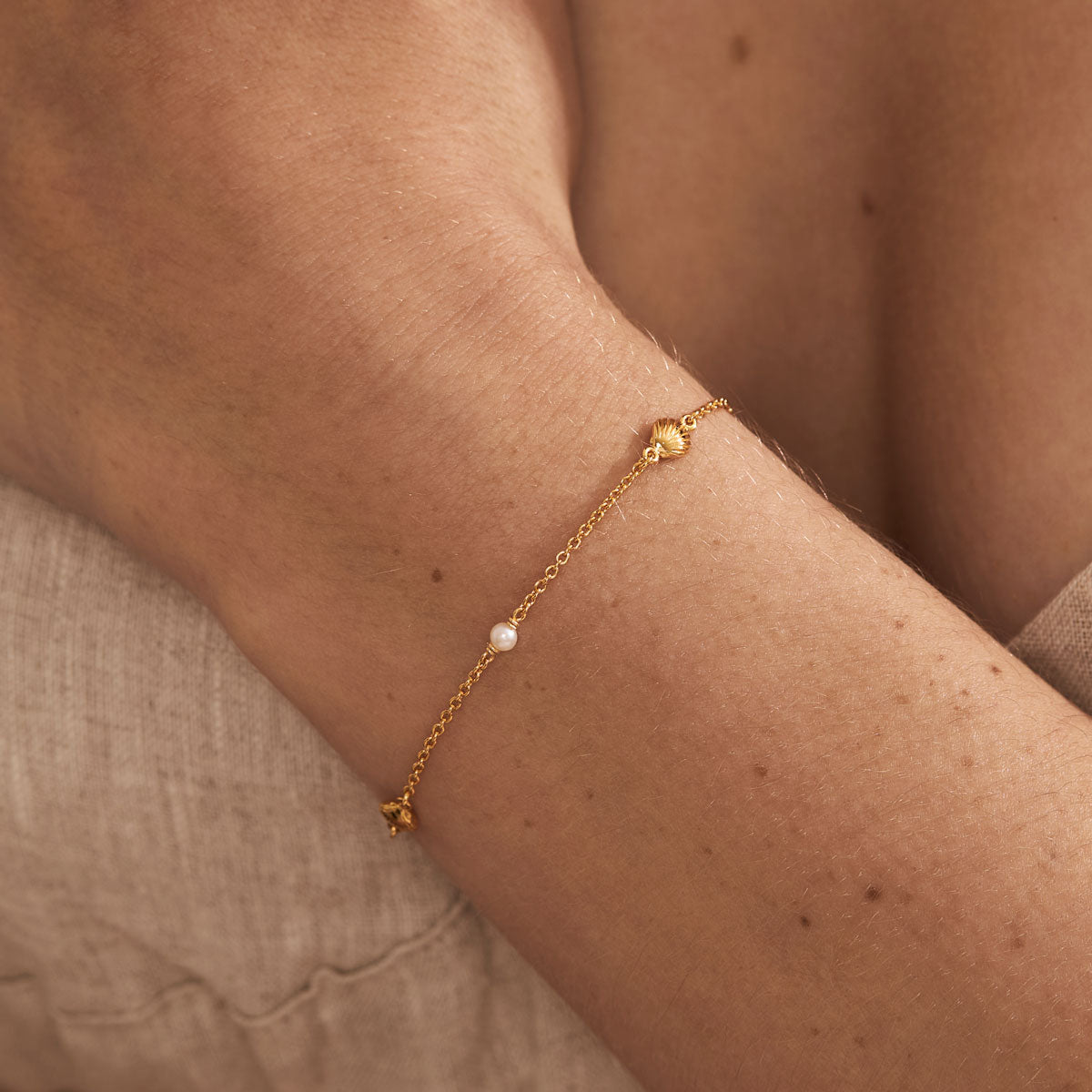 Oceanic Pearl Bracelet - 14K Gold Plated Elegant Beaded Jewelry for Women | Perfect for Weddings, Parties & Special Occasions