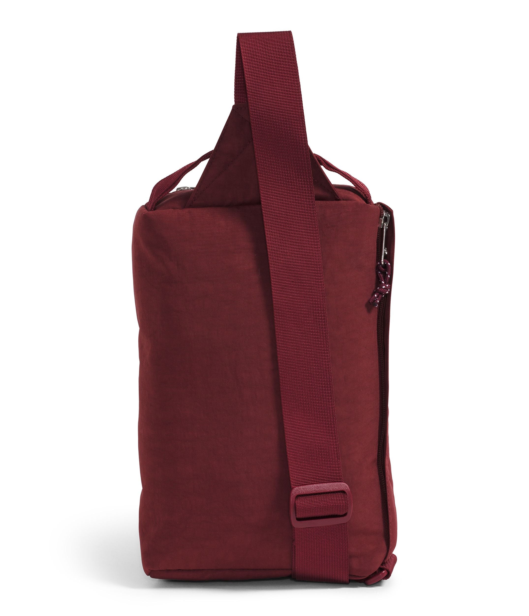 The North Face Berkeley Field Bag - Durable Crossbody Sling Pack for Hiking, Travel & Everyday Use | Water-Resistant Outdoor Messenger Bag for Men & Women