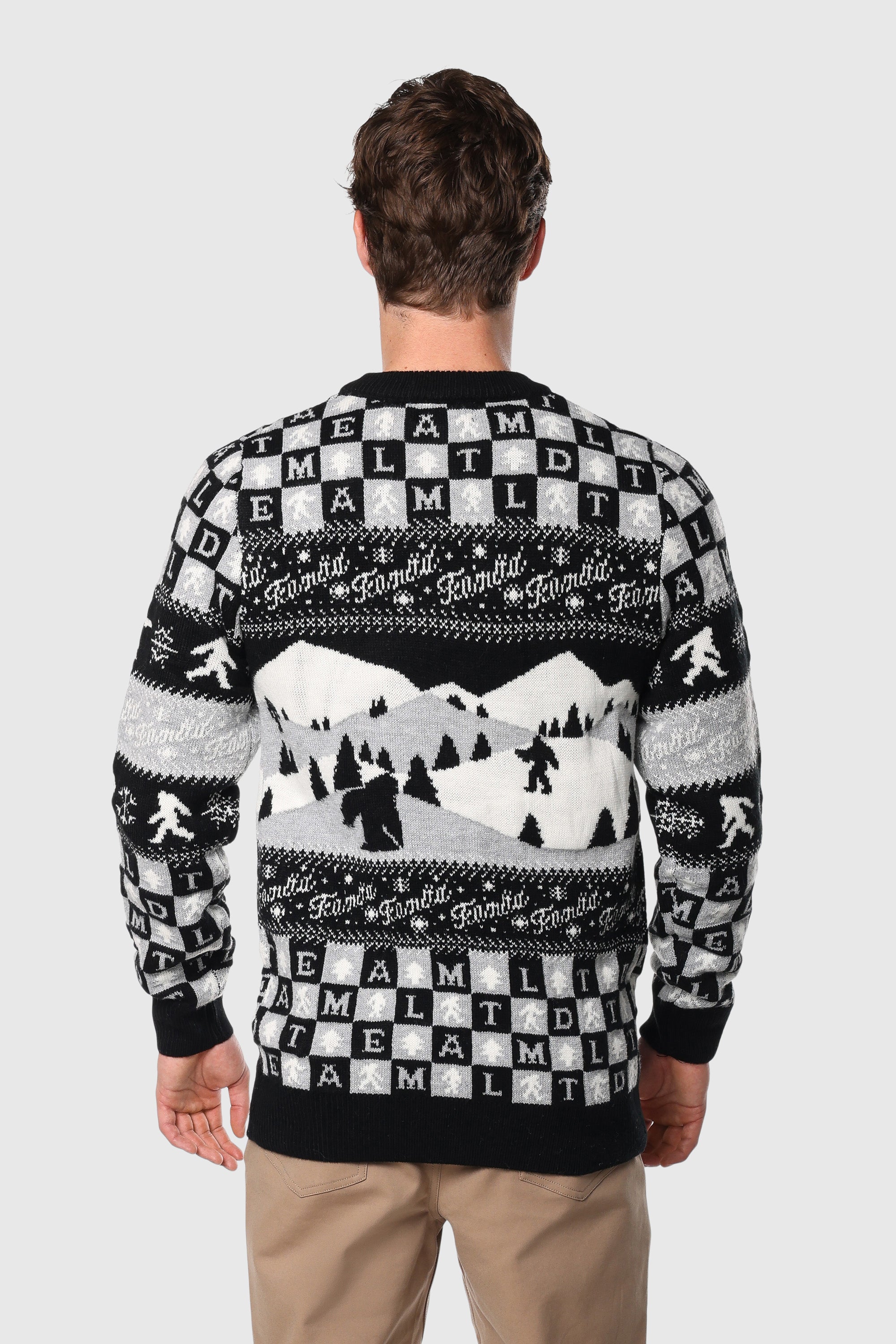 YETI Party Sweater - Warm & Cozy Pullover for Winter Holidays, Christmas & Festive Gatherings - Perfect for Outdoor Events & Casual Wear