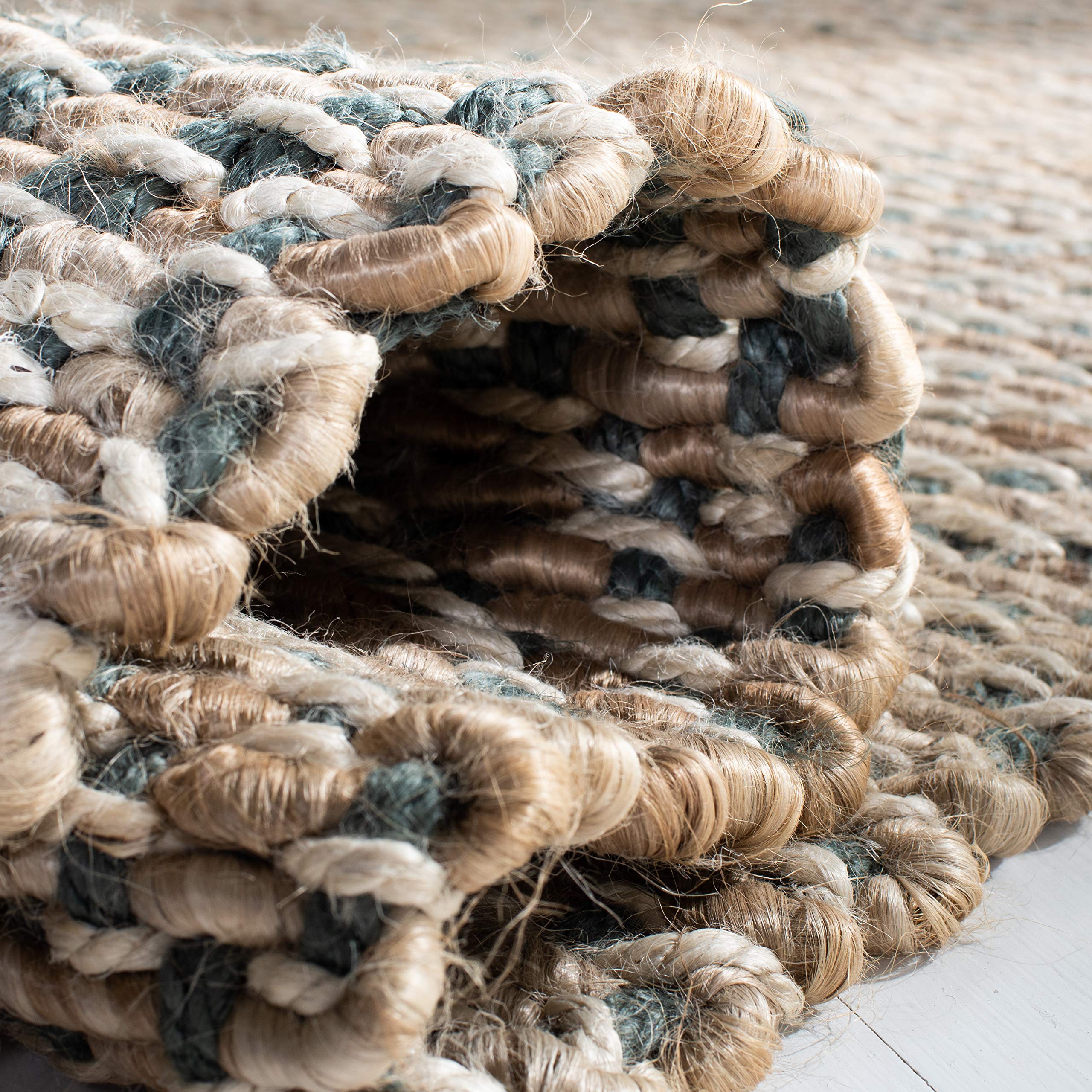 SAFAVIEH Handmade Jute Runner Rug 2'6