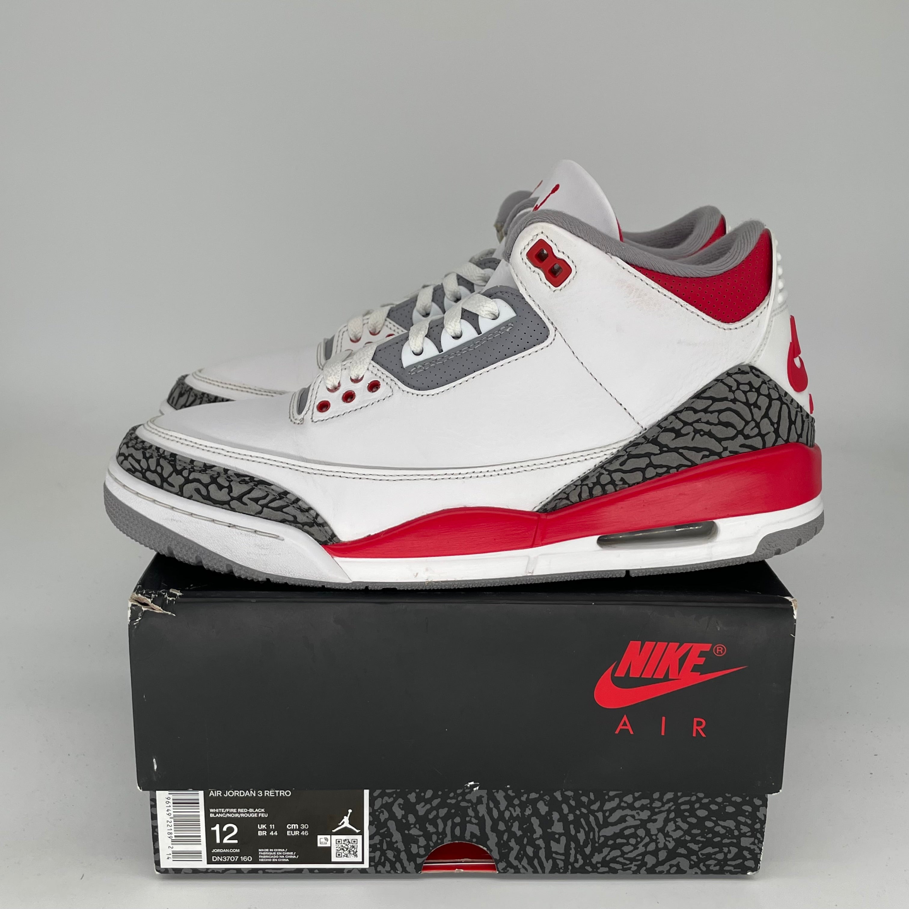 Air Jordan 3 Retro 'Fire Red' Men's Basketball Shoes Size 12 (DN3707-160) - Perfect for Streetwear & Court Performance