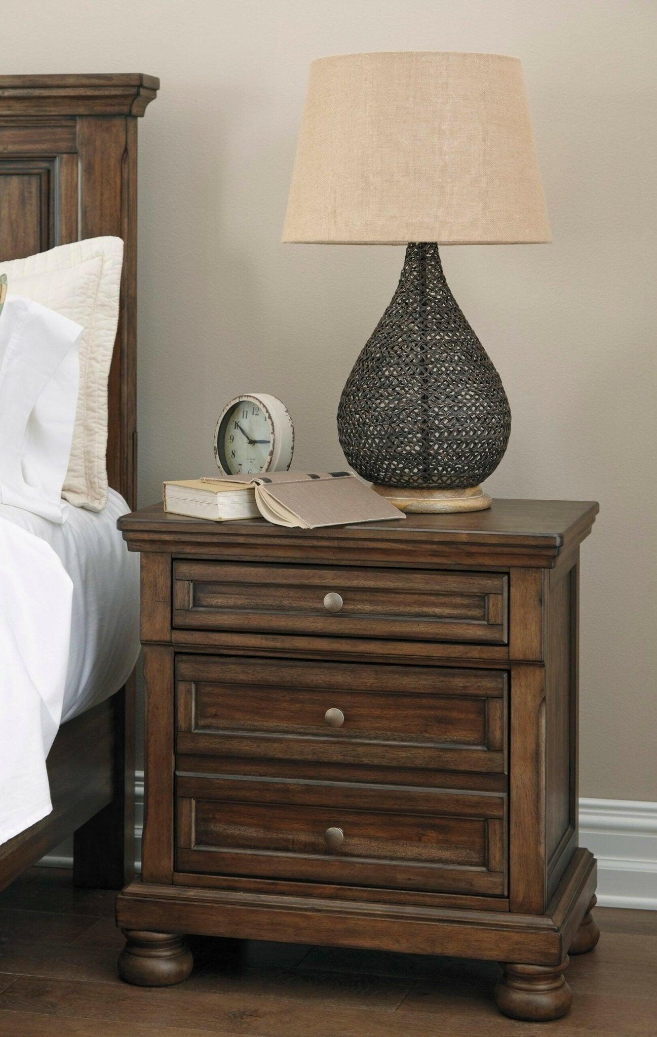 Flynnter Nightstand B719 92 - Modern Bedside Table with Storage Drawer, Wooden End Table for Bedroom, Living Room & Office - Perfect for Small Spaces, Apartment Essentials & Home Decor