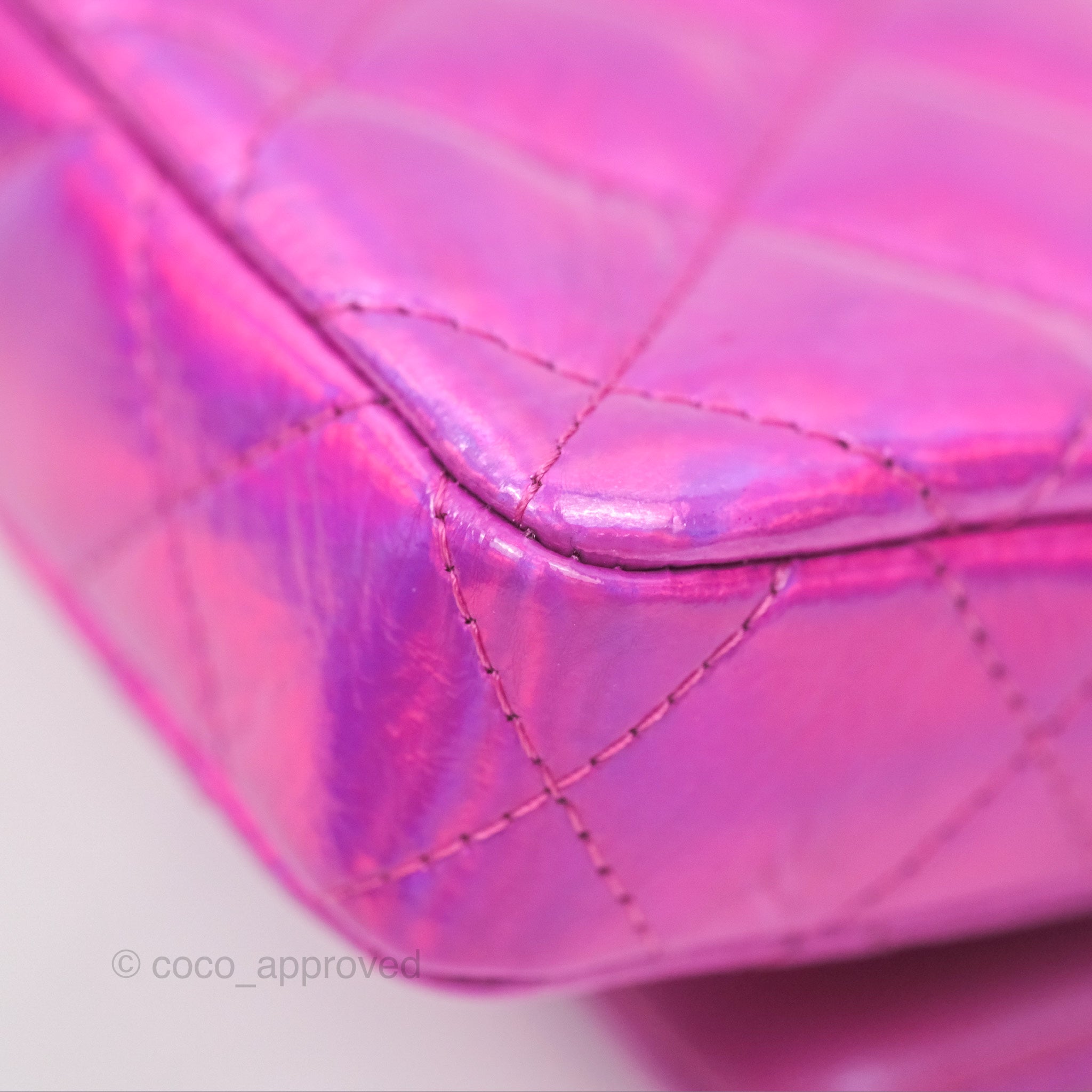 Chanel Fuchsia Iridescent Mirror Goatskin Card Holder with Hook - Luxury Wallet for Women, Perfect for Everyday Use & Travel Accessories