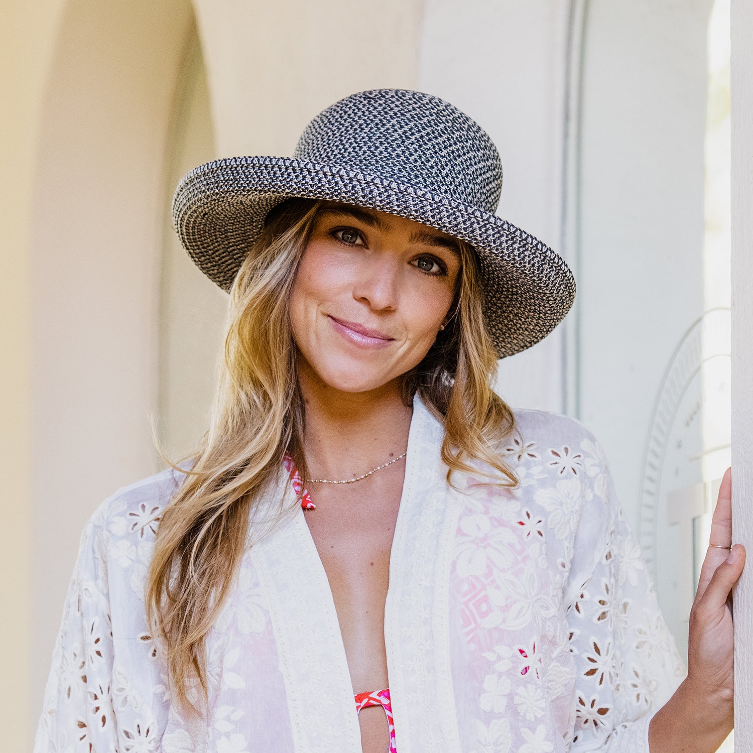 Amelia - Premium Women's Fashion Dresses & Tops | Trendy & Comfortable Outfits for Casual Wear, Office, and Special Occasions