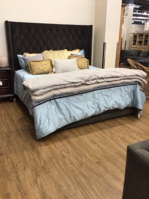 RH Grey Button Tufted King Bed - Luxury Upholstered Bed Frame with Classic Tufting Design for Master Bedroom Decor
