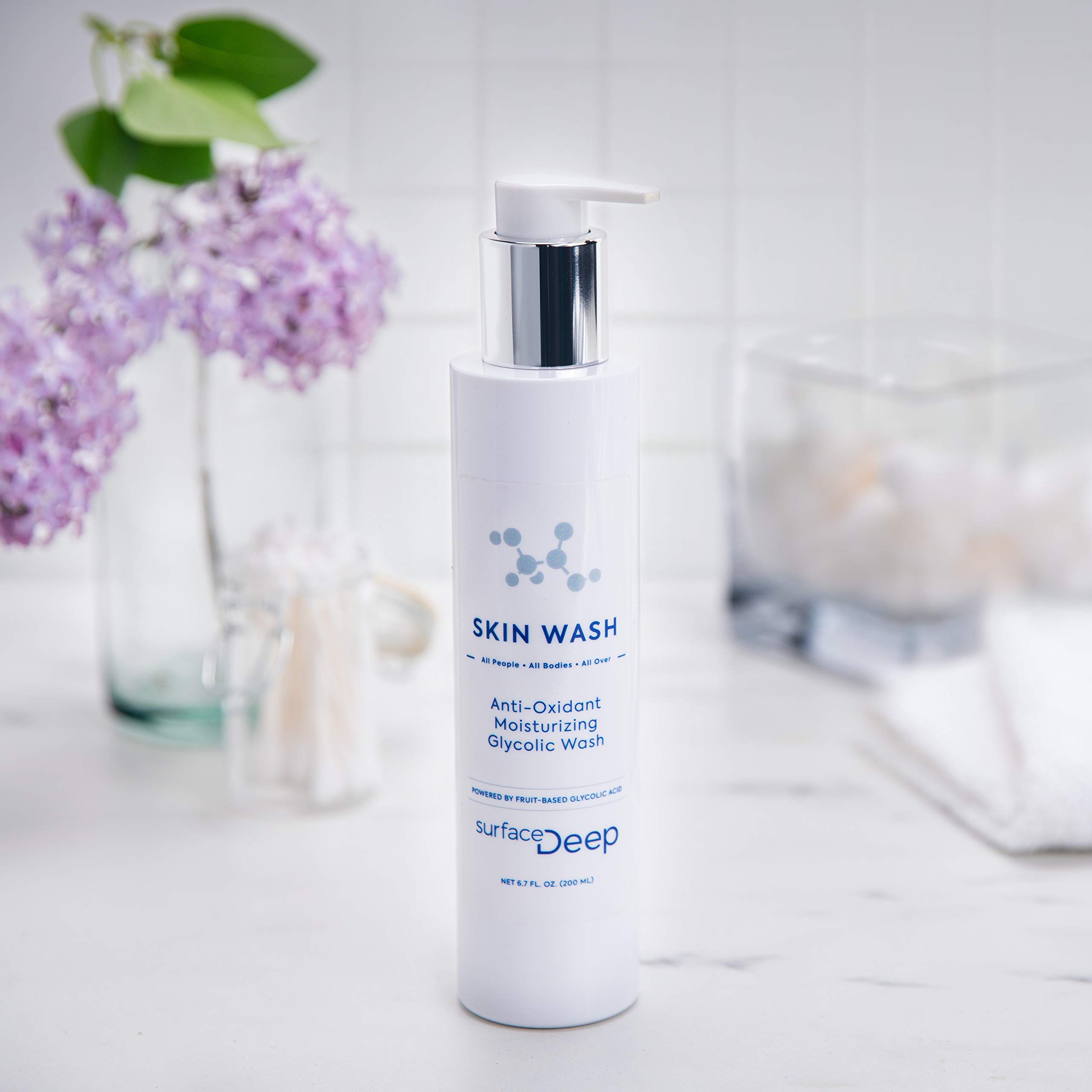 Glycolic Acid Face & Body Wash for Men & Women - Antioxidant Moisturizing Cleanser with Glycolic Acid, Dermatologist Developed Deodorant Body Wash (6.7 Oz Pump) - Perfect for Daily Skincare Routine & Post-Workout Refreshment