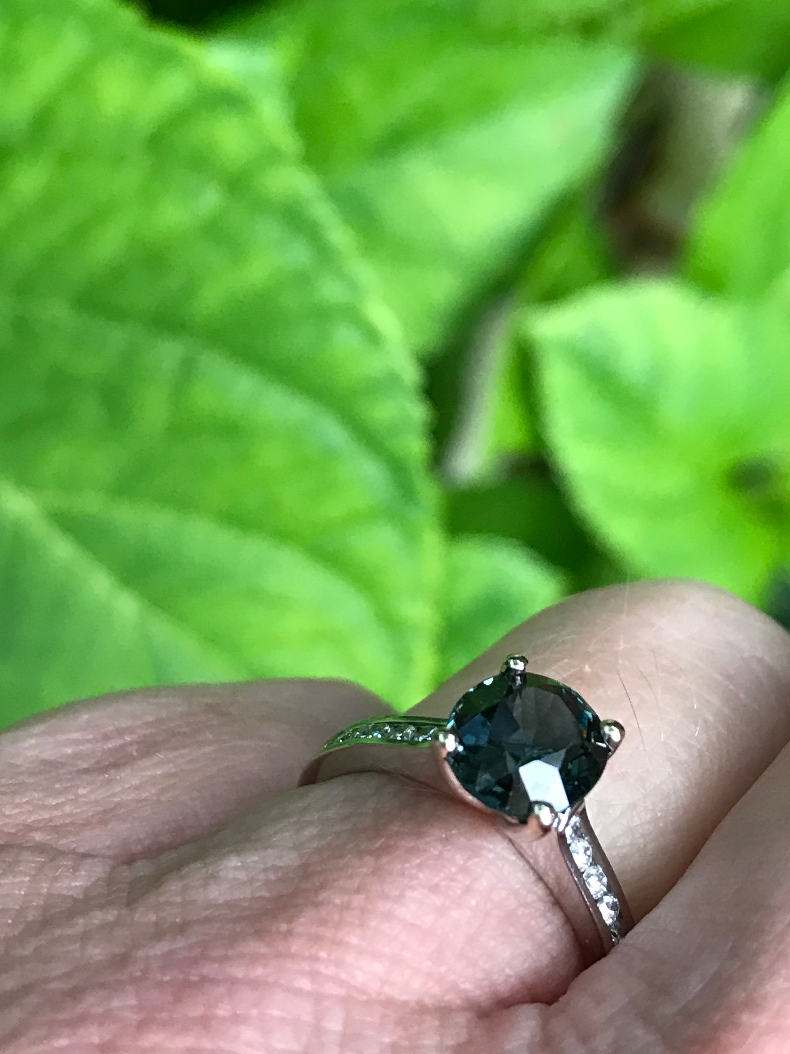 18ct White Gold Spinel Diamond Ring for Women - Elegant Engagement, Wedding, Anniversary Jewelry Gift