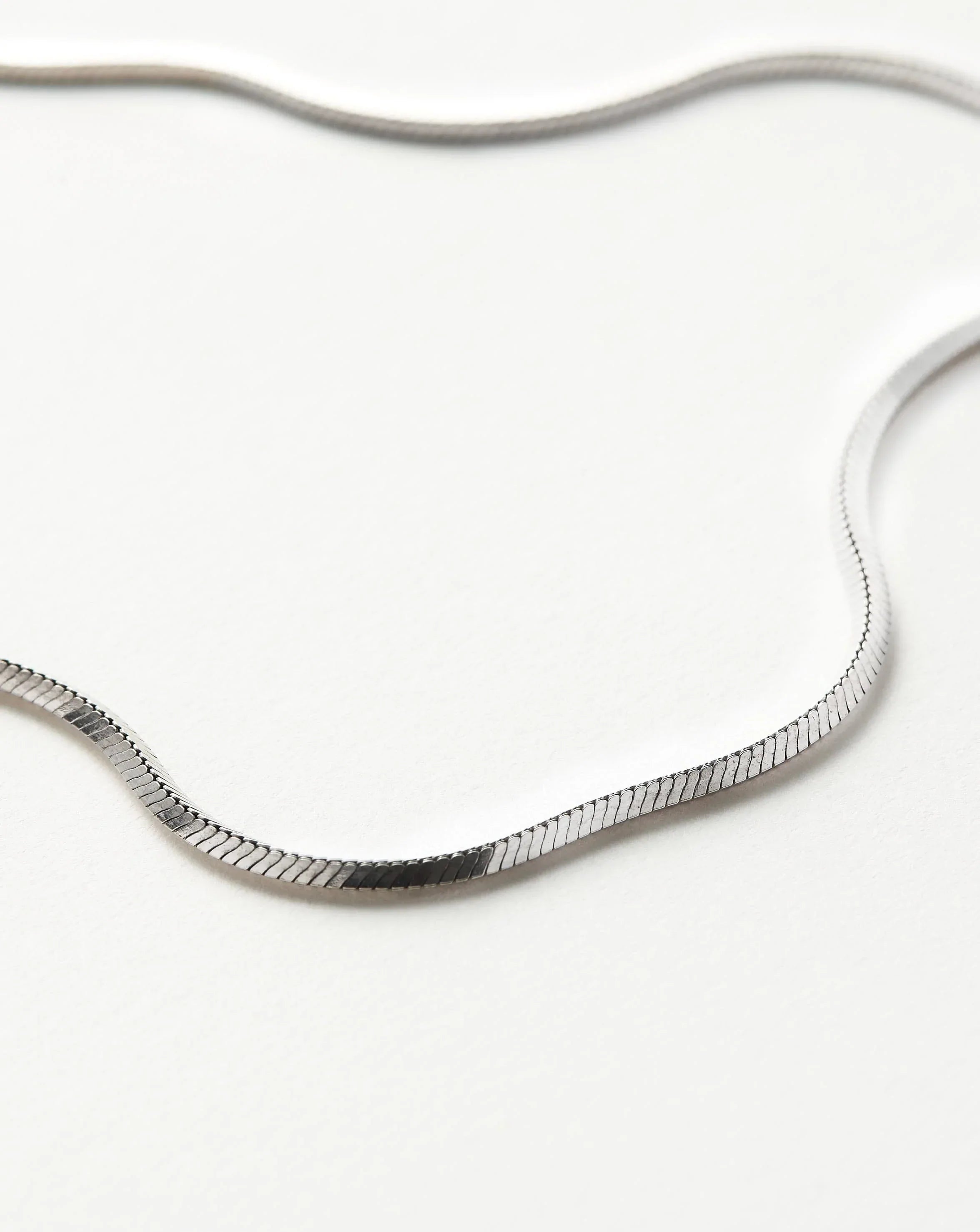 Lucy Williams Short Square Snake Chain Necklace - Dainty Gold Layering Necklace for Women, Minimalist Everyday Jewelry Gift | Perfect for Office, Date Night & Casual Outfits