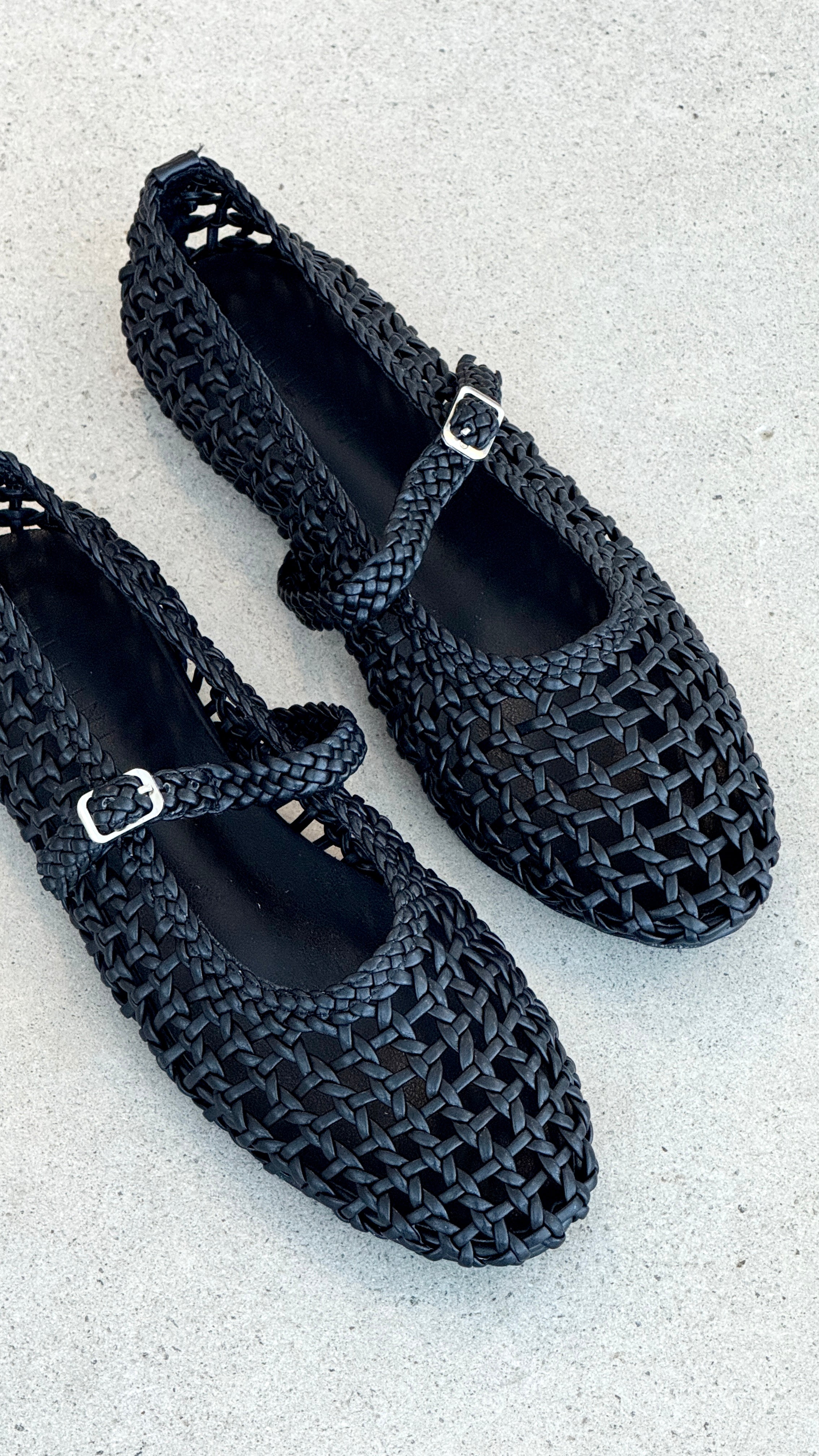 Gitta Flats Black - Comfortable Women's Ballet Flats for Work, Travel & Everyday Wear