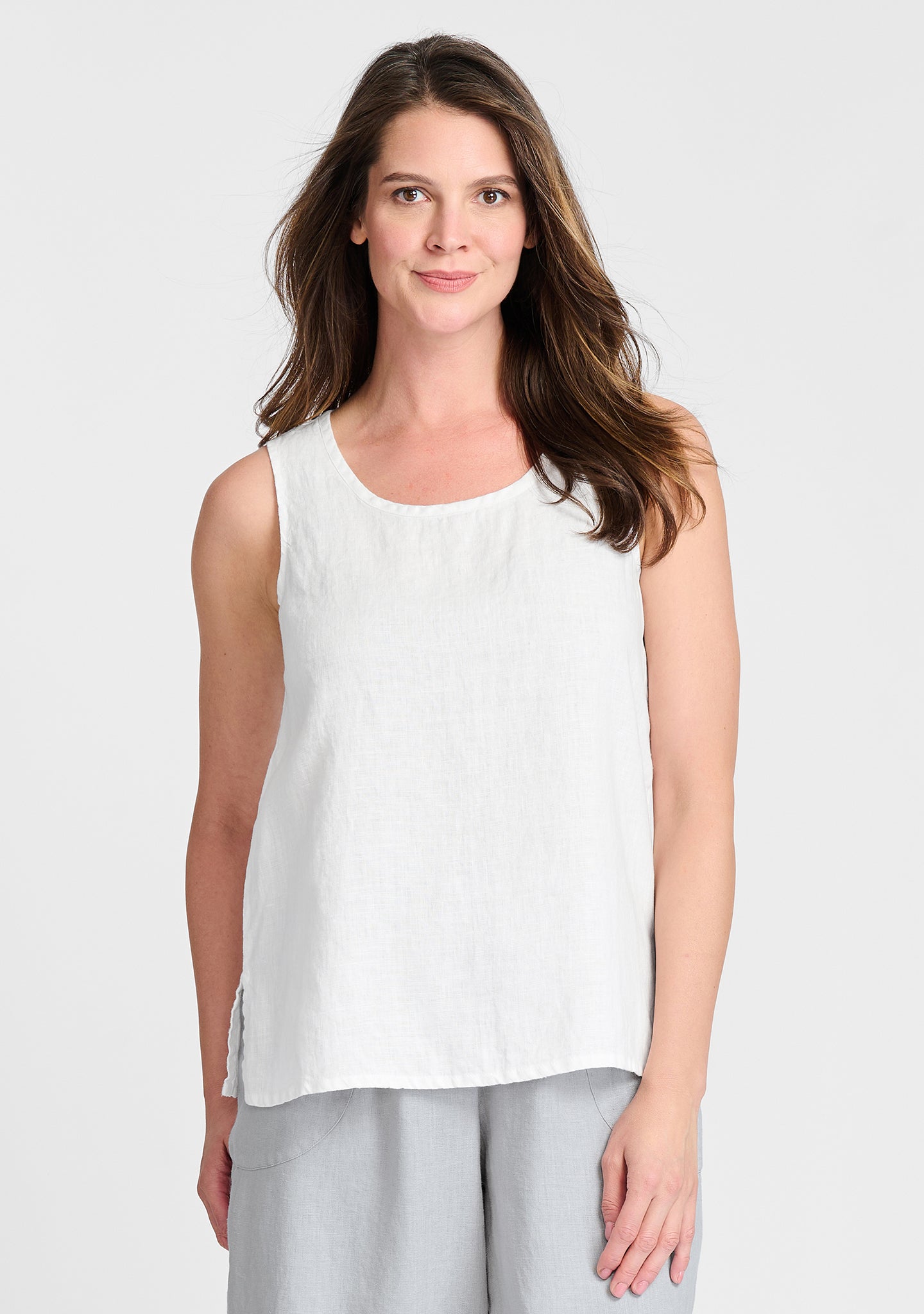 Essential Linen Tank Top for Women - Breathable & Comfortable Summer Casual Wear - Perfect for Beach, Yoga, and Everyday Outfits