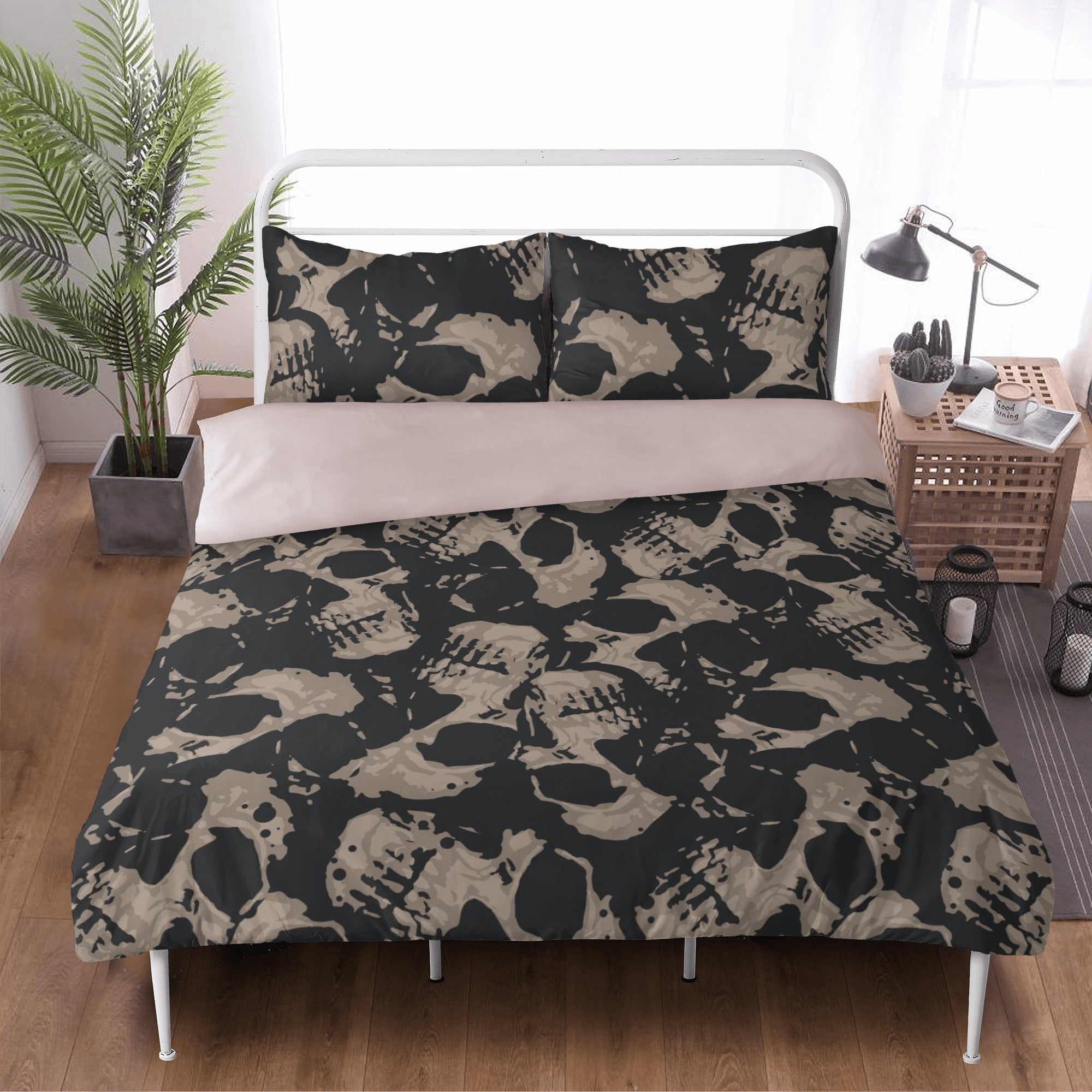 Faded Skull Print Bedding Set - 3 Piece Gothic Skull Duvet Cover & Pillowcases for Teens & Adults - Soft & Comfortable for Halloween, Dorm Room, or Gothic Home Decor