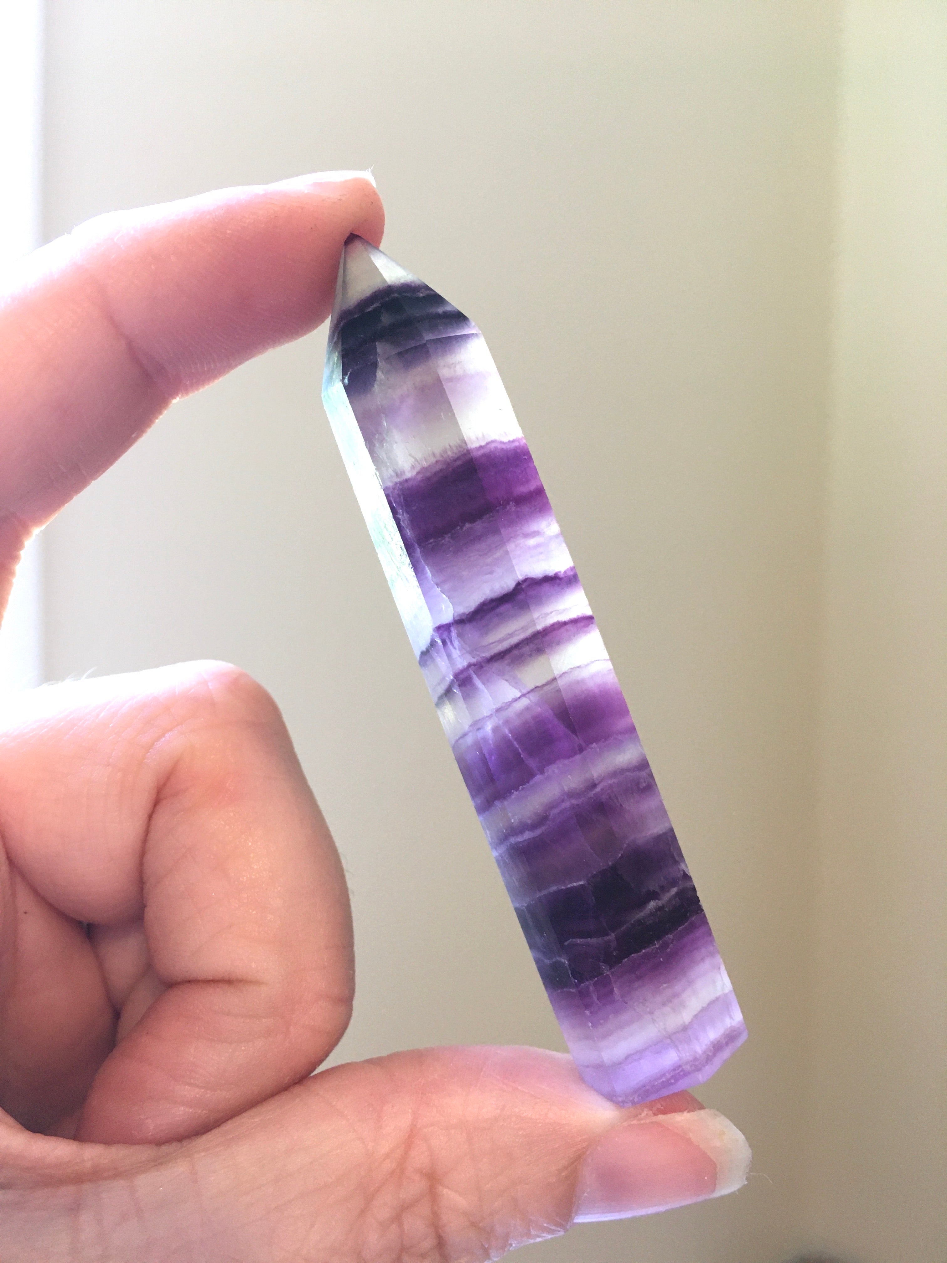 Natural Purple Fluorite Mini Tower - Healing Crystal for Meditation, Reiki & Energy Balancing - Perfect for Home Decor, Office Desk & Spiritual Practices