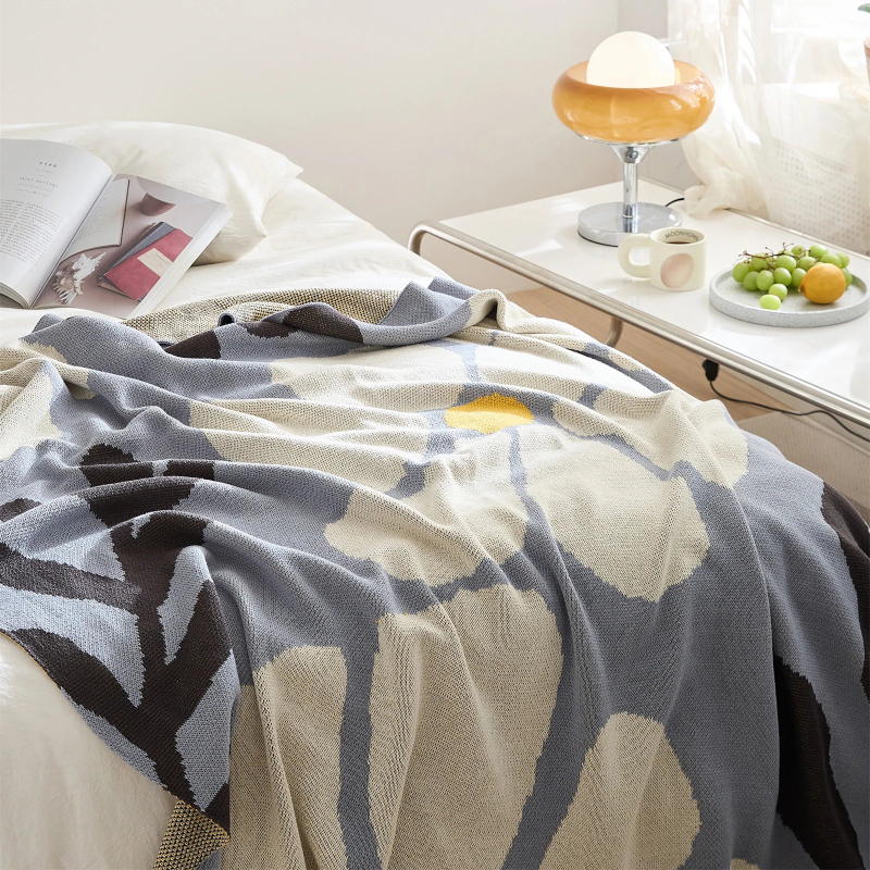 Blossom Meadow Woven Throw Blanket - Soft Cozy Knit Blanket for Couch, Bed & Sofa - Perfect for Home Decor, Gift & Winter Warmth