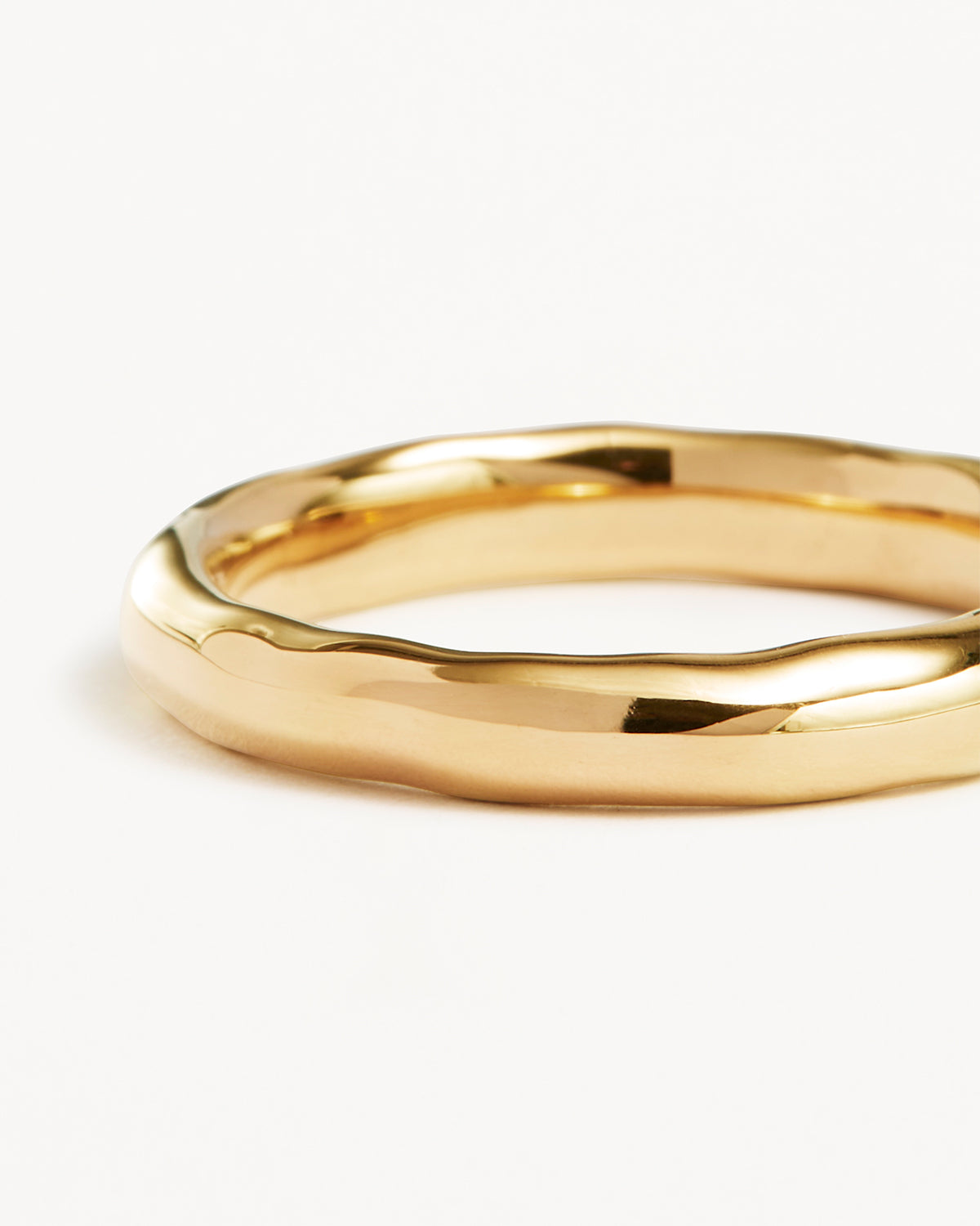 18K Gold Vermeil Lover Medium Ring - Elegant Couple Band for Anniversary, Wedding & Valentine's Day Gift - Perfect for Romantic Occasions & Special Moments