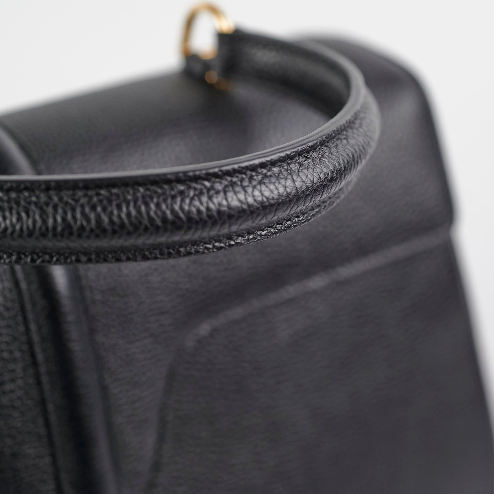 Celine 16 Classique Handbag in Black Grained Calfskin Leather - Luxury Shoulder Bag for Women, Perfect for Work, Travel and Everyday Use
