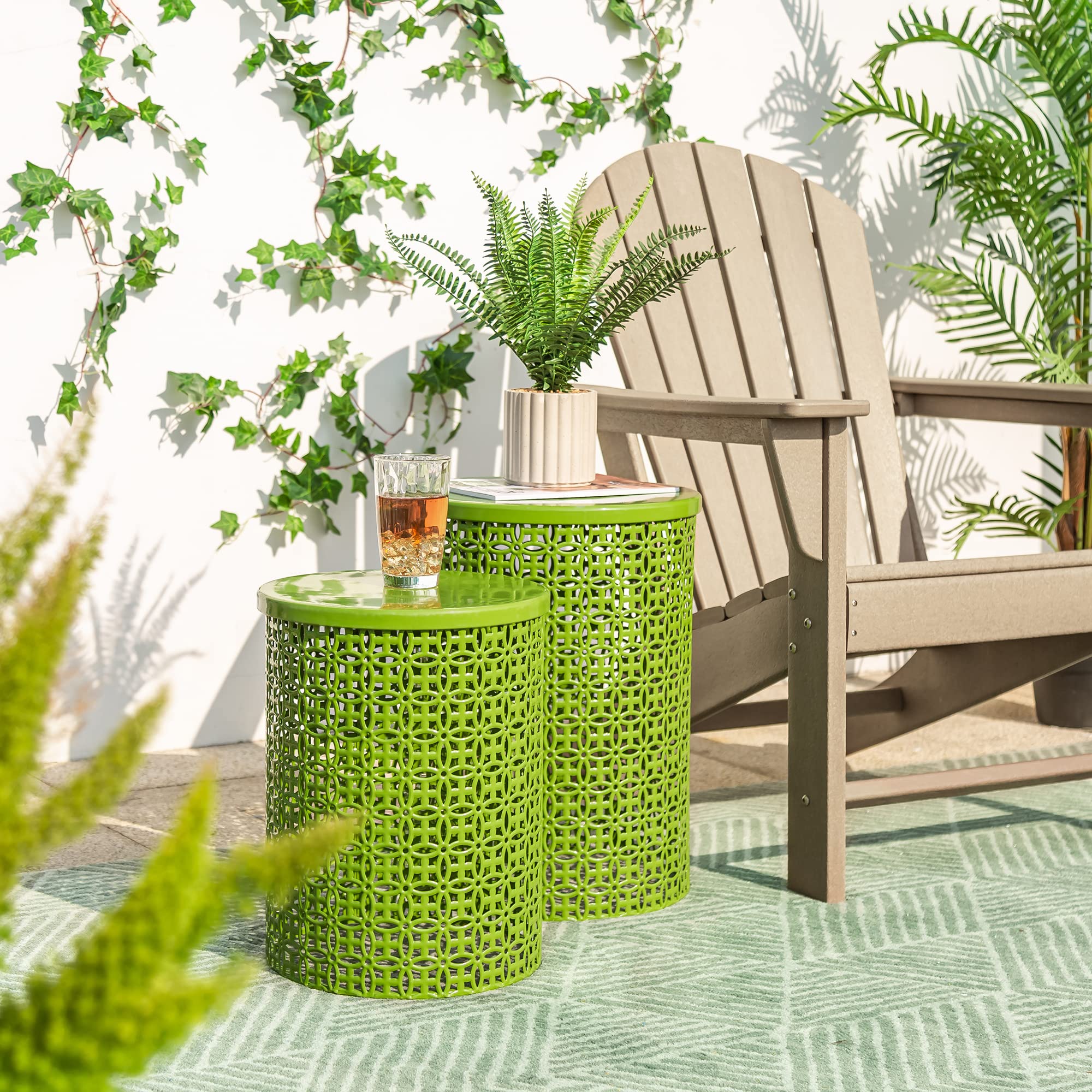 Glitzhome 2-Piece Outdoor Side Table Set - Heavy Duty Metal Frame Garden Stool for Indoor & Outdoor Use, Modern Glossy Green Accent End Table | Perfect for Patio, Deck, Poolside & Living Room Decor