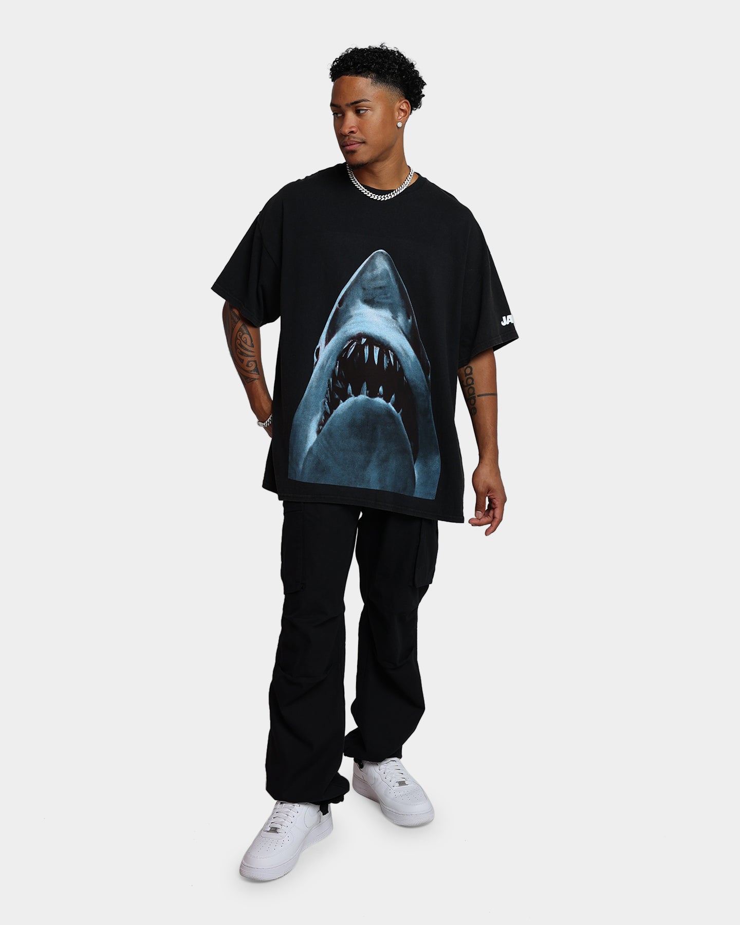 American Thrift X Jaws Vintage T-Shirt - Black Wash Distressed Tee | 80s Retro Movie Merchandise | Perfect for Casual Wear, Halloween Costumes & Pop Culture Fans