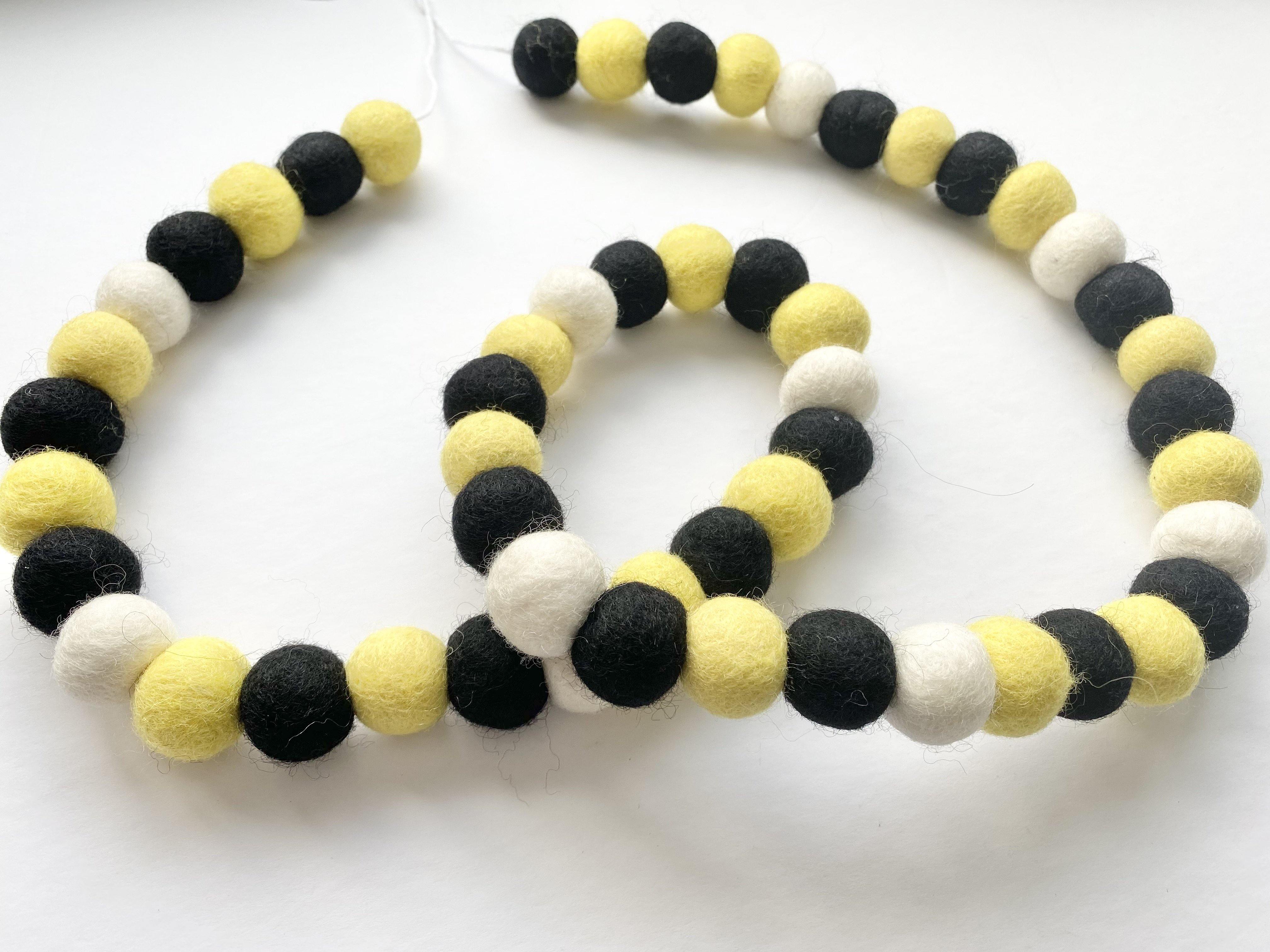 Beautiful Honey Bee Garland Decor - Handmade Bee-Themed Party & Nursery Wall Hanging - Perfect for Baby Showers, Spring Weddings & Garden Parties