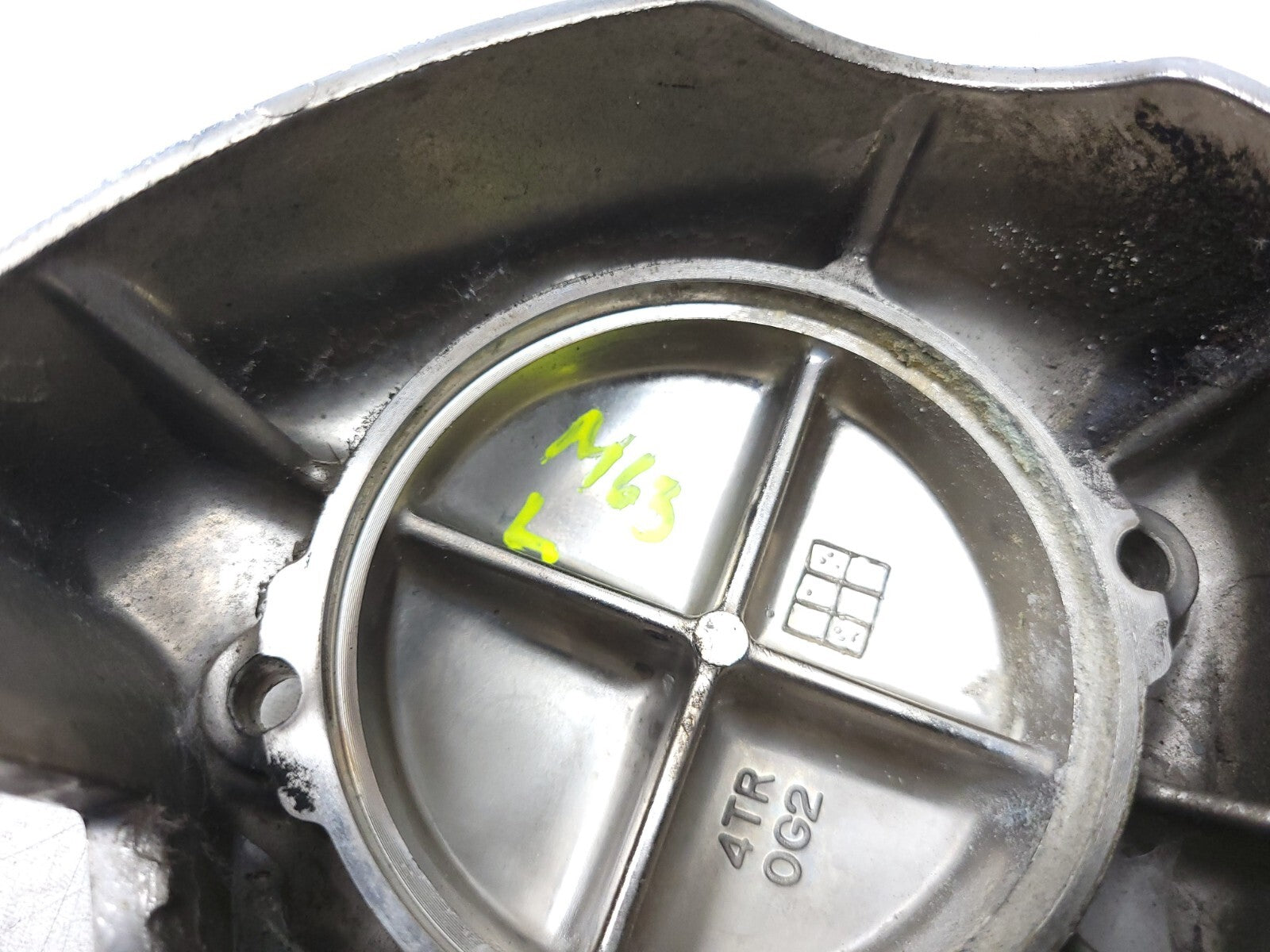 Yamaha V Star 650 XVS650 Left Engine Stator Cover OEM Replacement Part - Perfect for Motorcycle Repair & Maintenance