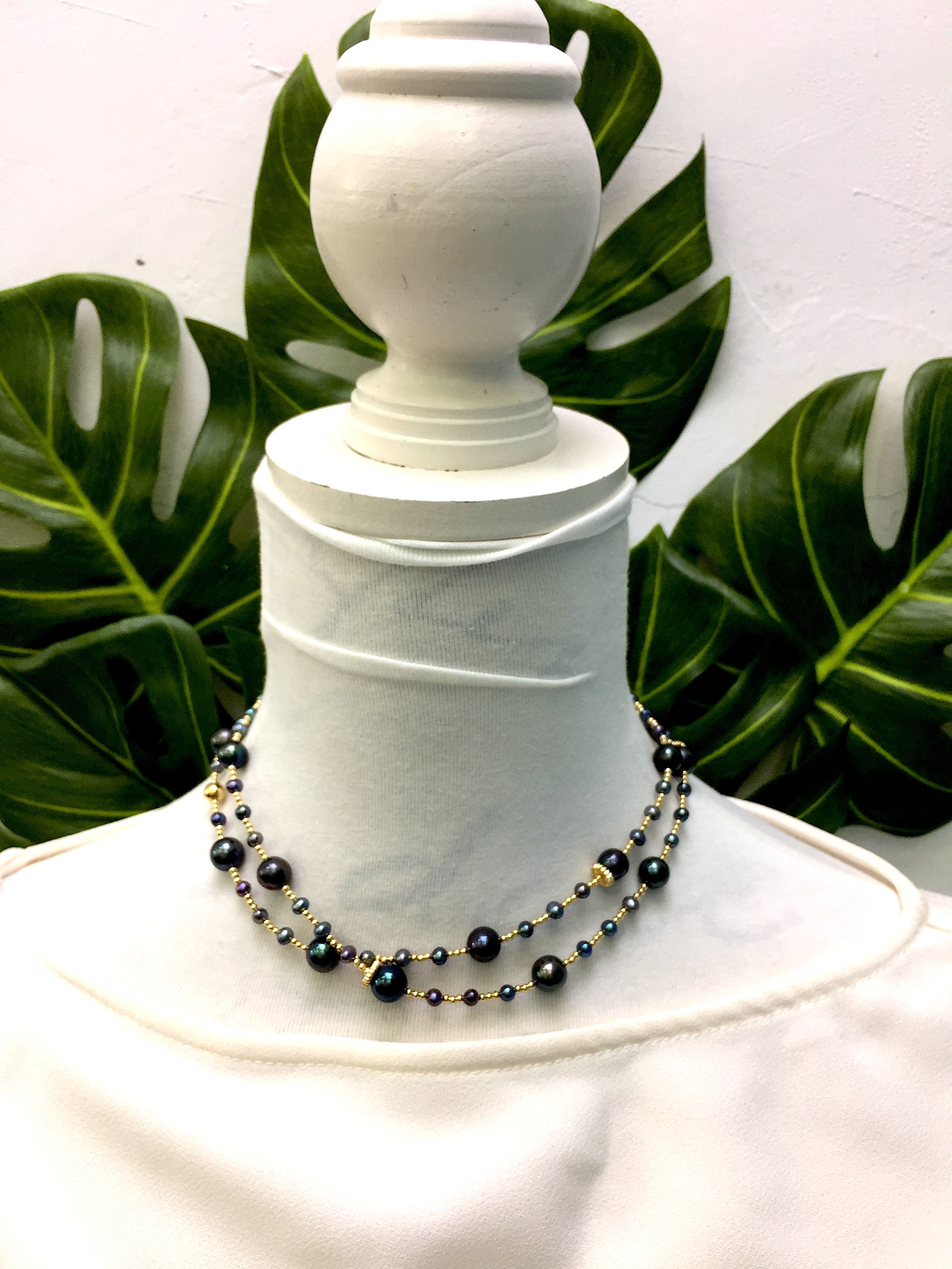 Elegant Black Freshwater Pearl Eyeglass Chain EC011 - Stylish & Adjustable for Reading Glasses, Sunglasses & Fashion Accessories