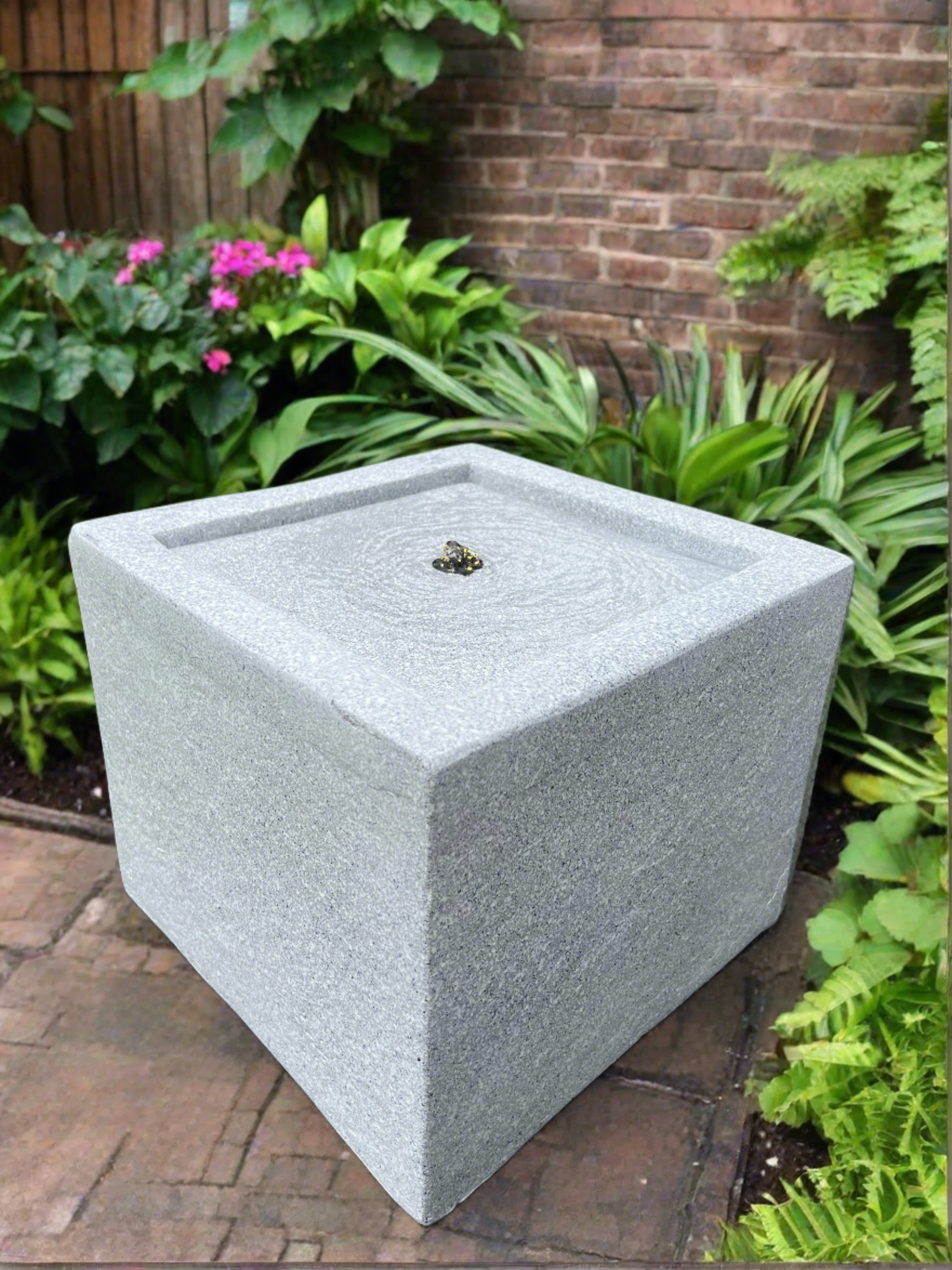 Solar Powered Square Water Feature with LED Lights - Light Grey 37x37x30cm Outdoor Garden Fountain for Patio, Yard & Backyard Decor