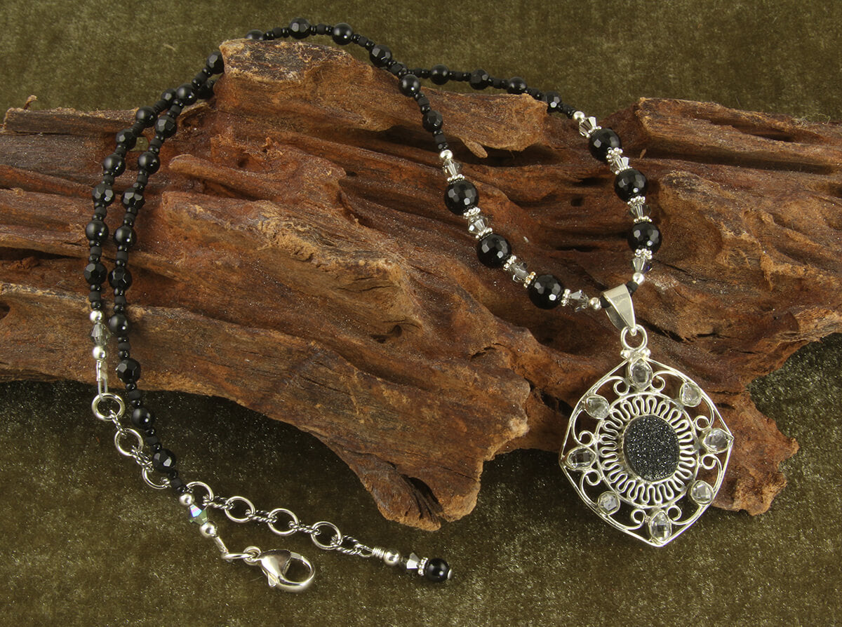 Black Agate Druzy Gemstone Necklace – Elegant Healing Crystal Jewelry for Women | Perfect for Spiritual Healing, Meditation & Boho Fashion