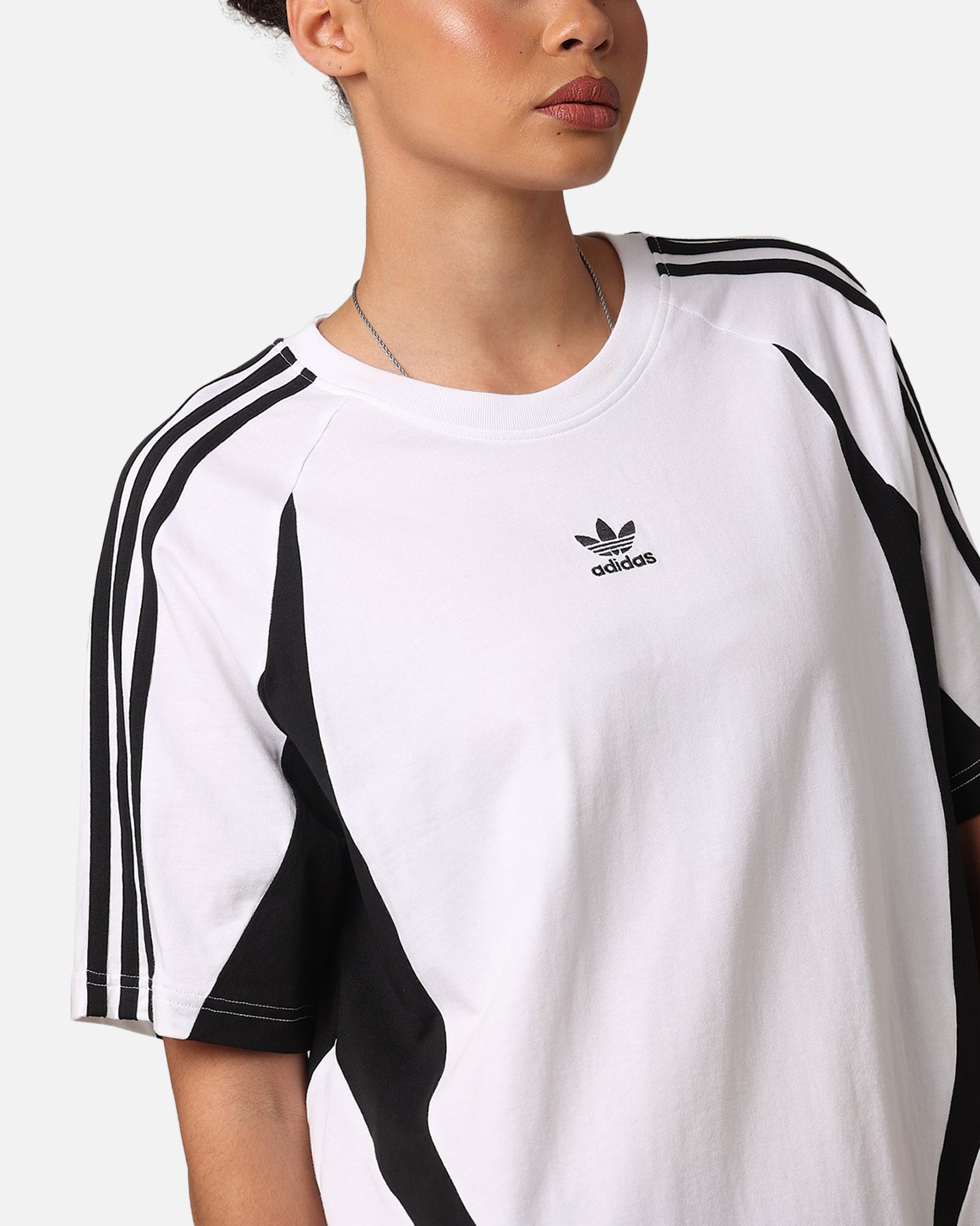 Adidas Archive T-Shirt for Men - Classic White & Black Cotton Tee - Casual Wear, Street Style, Gym & Everyday Outfits