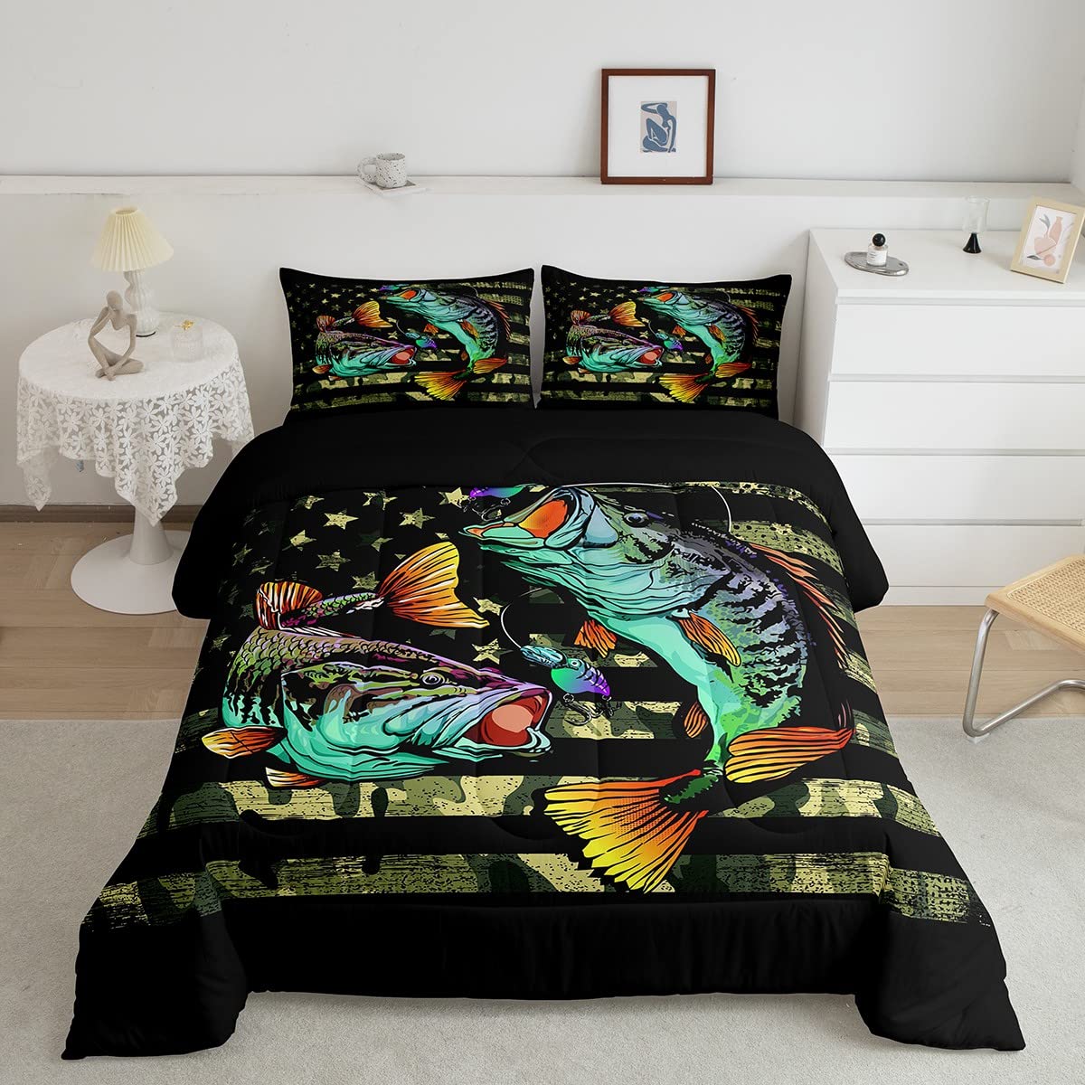 Bass Fish Camouflage Comforter Set Twin Size - Pike Fish Camo Bedding for Men, Women & Kids - Farmhouse Fishing Decor Quilt Set with Down Comforter in Green & Black - Perfect for Bedroom, Cabin, or Outdoor Camping Decor