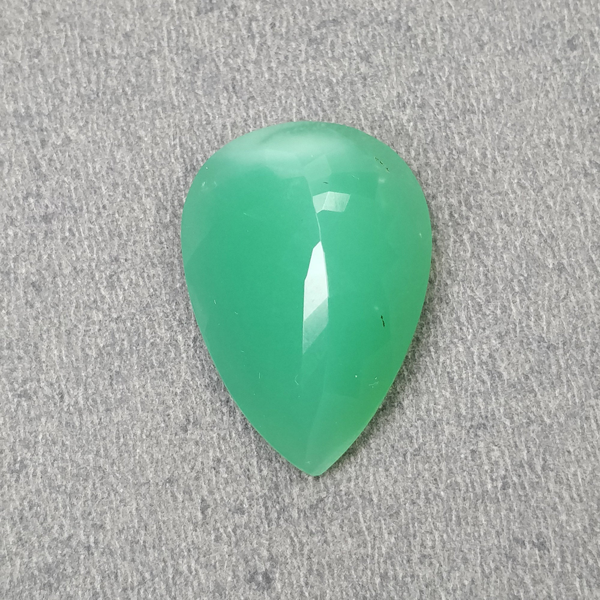 Natural Green Chrysoprase Gemstone Pear Shape 27x19mm (26.55cts) - Untreated, Unheated, Normal Cut for Jewelry Making & Crystal Healing - Perfect for Necklaces, Rings & Spiritual Collections