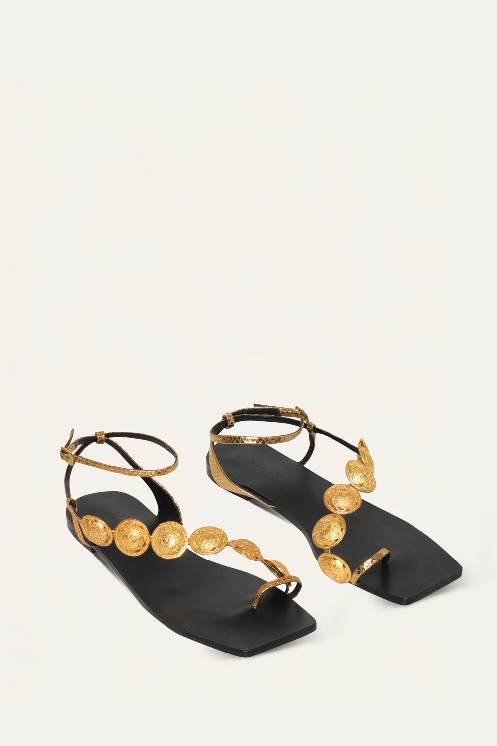 Stylish Dazzling Crest Sandals for Women - Comfortable Summer Beach Wedding Party Shoes | Perfect for Outdoor Events, Vacations & Casual Wear
