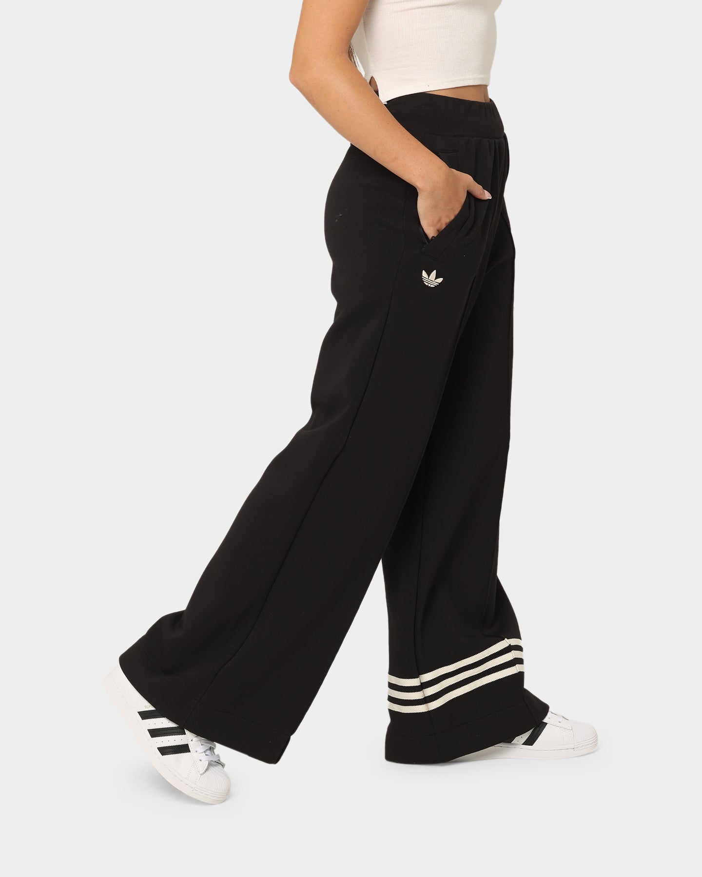 Adidas Women's Running Track Pants - Black Athletic Joggers for Workout & Lounge - Perfect for Gym, Yoga & Casual Wear
