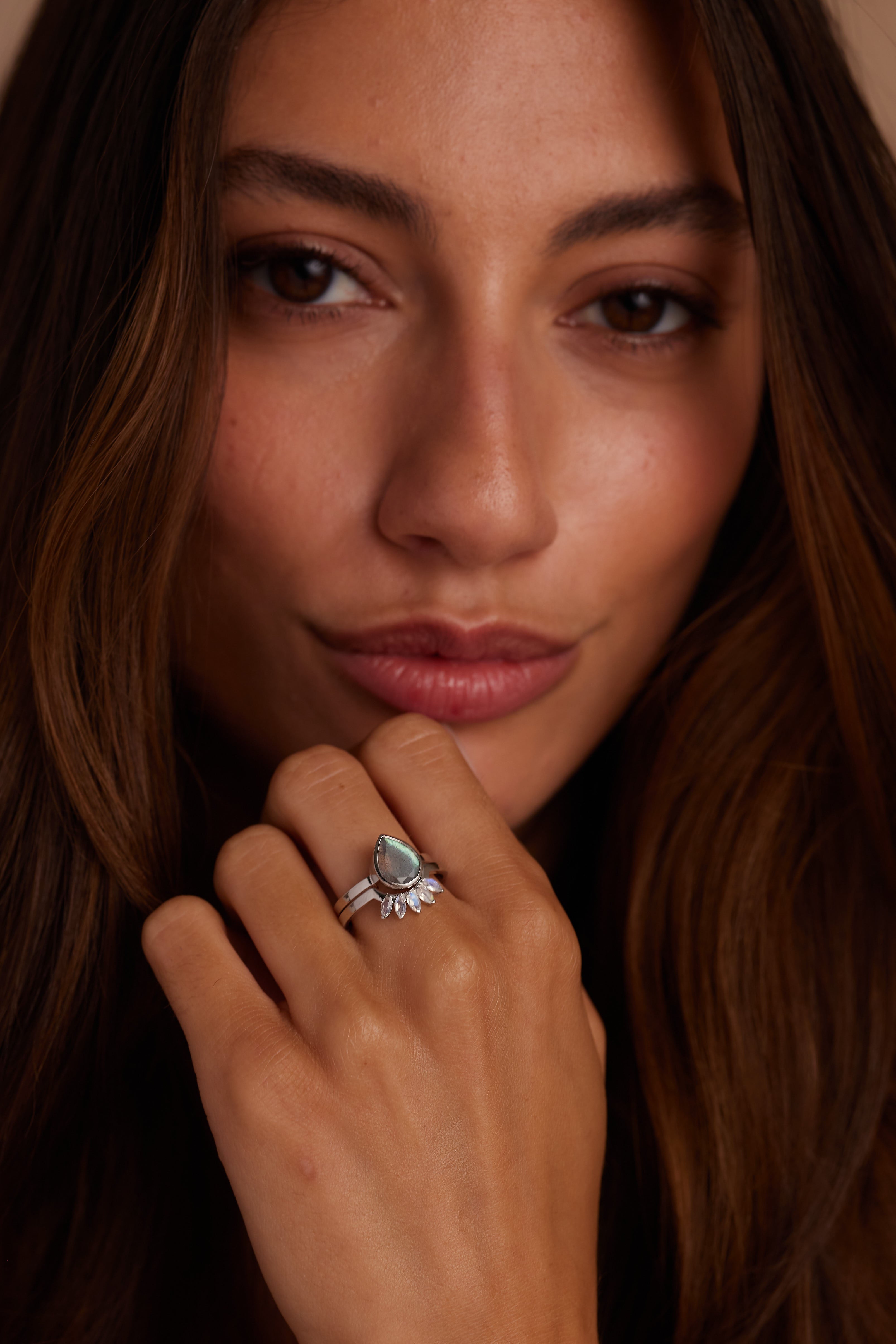 9K White Gold Labradorite Tear Drop Ring for Women - Elegant Gemstone Jewelry for Everyday Wear & Special Occasions