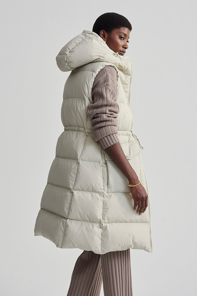 Varley Irving Long Down Gilet in Bone White - Lightweight Warm Puffer Vest for Women, Perfect for Outdoor Activities, Hiking & Casual Wear