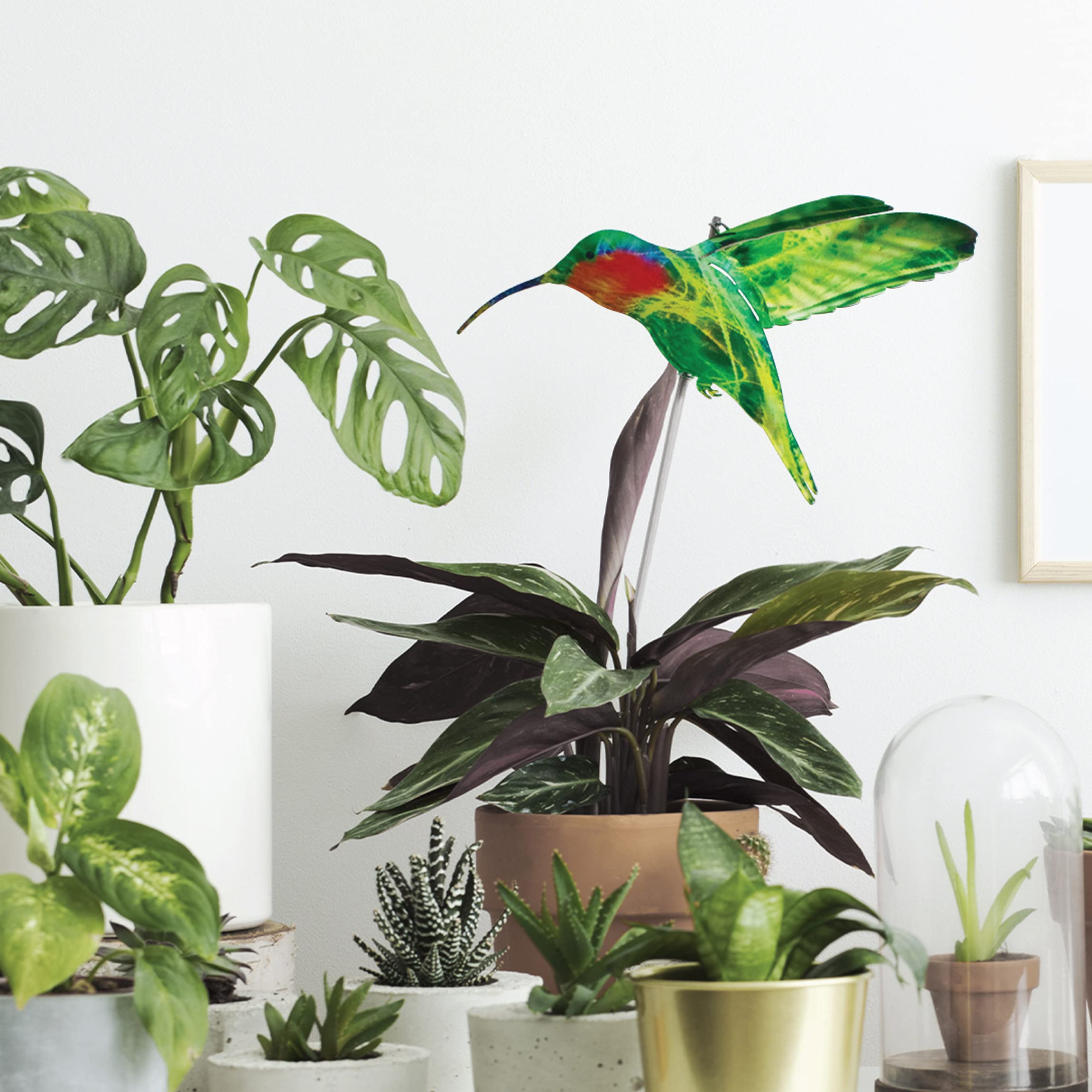 Lawn and Garden Hummingbird Stake - Handcrafted Metal Hummingbird Decor for Outdoor Gardens, Yard & Patio - Perfect for Spring & Summer Garden Decorations