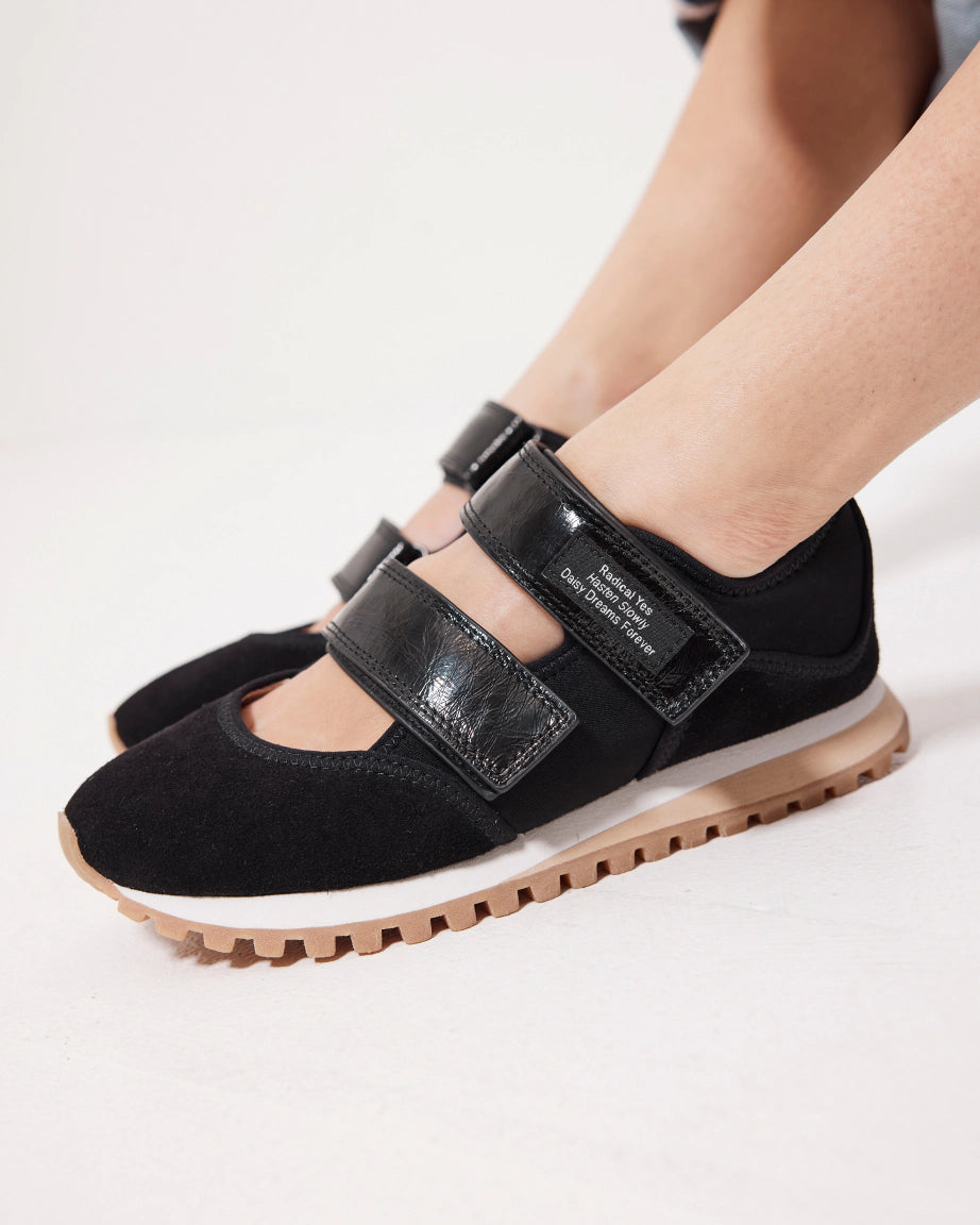 Both Ways 2.0 Velcro Sneakers for Men & Women - Comfortable Black Athletic Shoes for Walking, Running & Casual Wear | Non-Slip Lightweight Sneakers for Everyday Use
