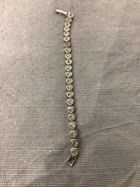 Elegant Silver Heart Tennis Bracelet for Women - Dainty Cubic Zirconia Charm Bracelet | Perfect for Valentine's Day, Anniversary & Wedding Gifts