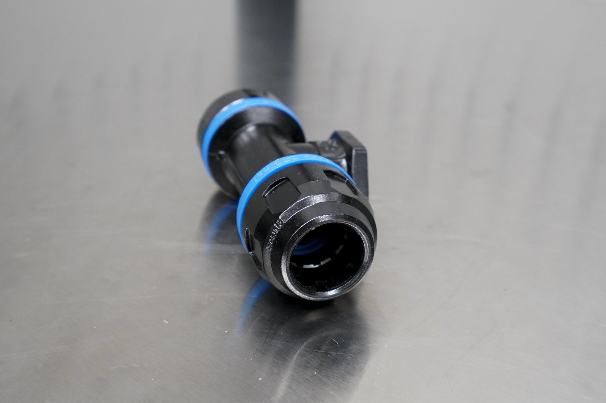 Stainless Steel Prevost NPT Female Branch Tee Fitting - 1 Inch Pipe Connector for Plumbing, Hydraulic & Industrial Applications
