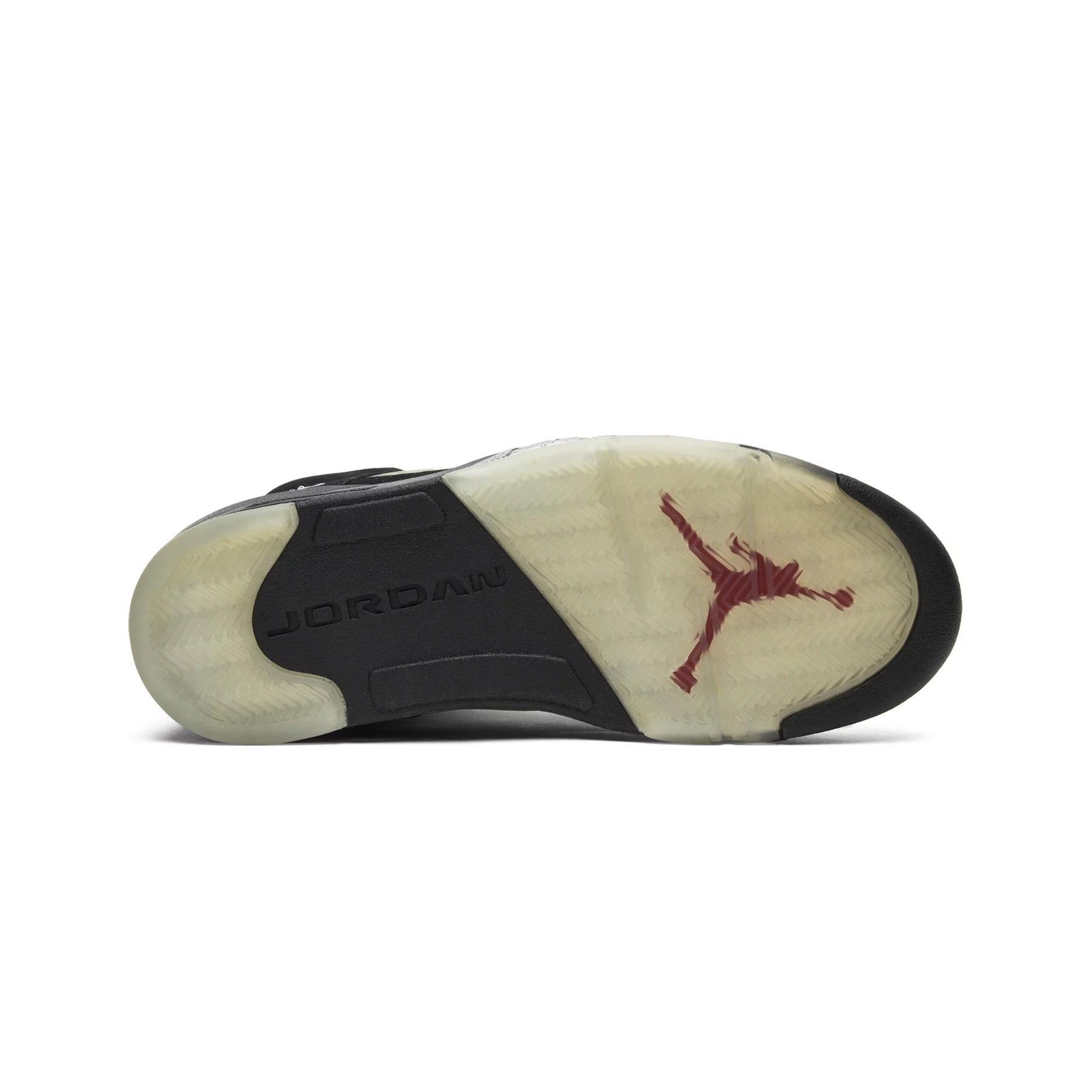 Air Jordan 5 Retro 'Black Metallic' 2011 Men's Basketball Shoes - Classic Sneakers for Streetwear & Casual Outfits | Perfect for Collectors & Basketball Fans