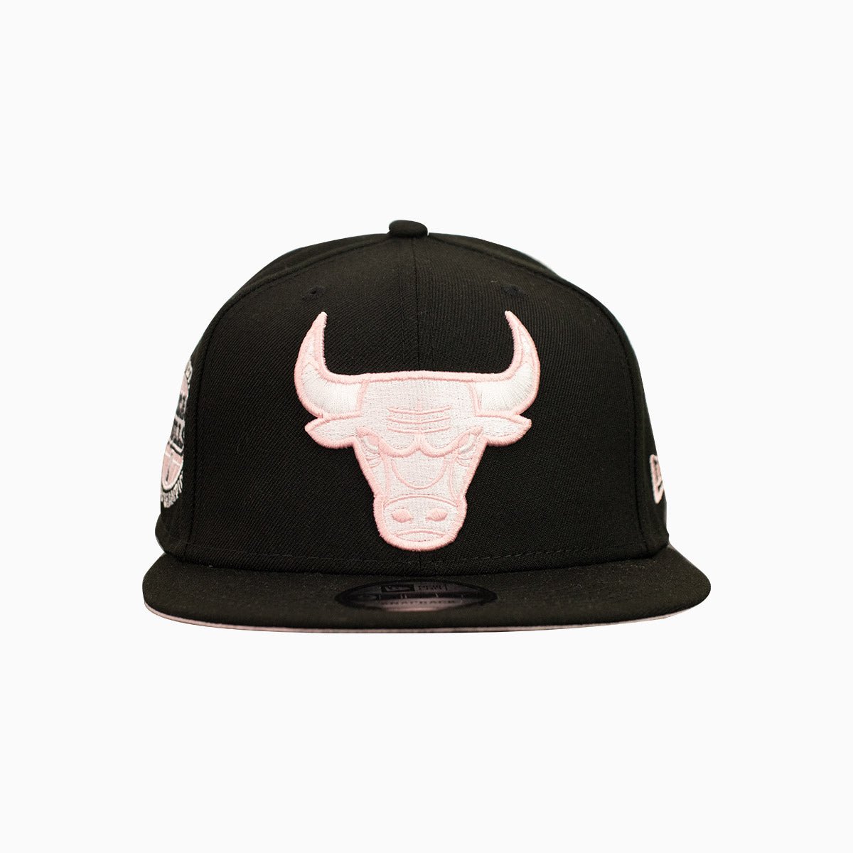 Chicago Bulls 6X World Champions NBA 9Fifty Snapback Hat - Official NBA Licensed Adjustable Cap for Men & Women - Perfect for Basketball Games, Streetwear Fashion & Sports Fans