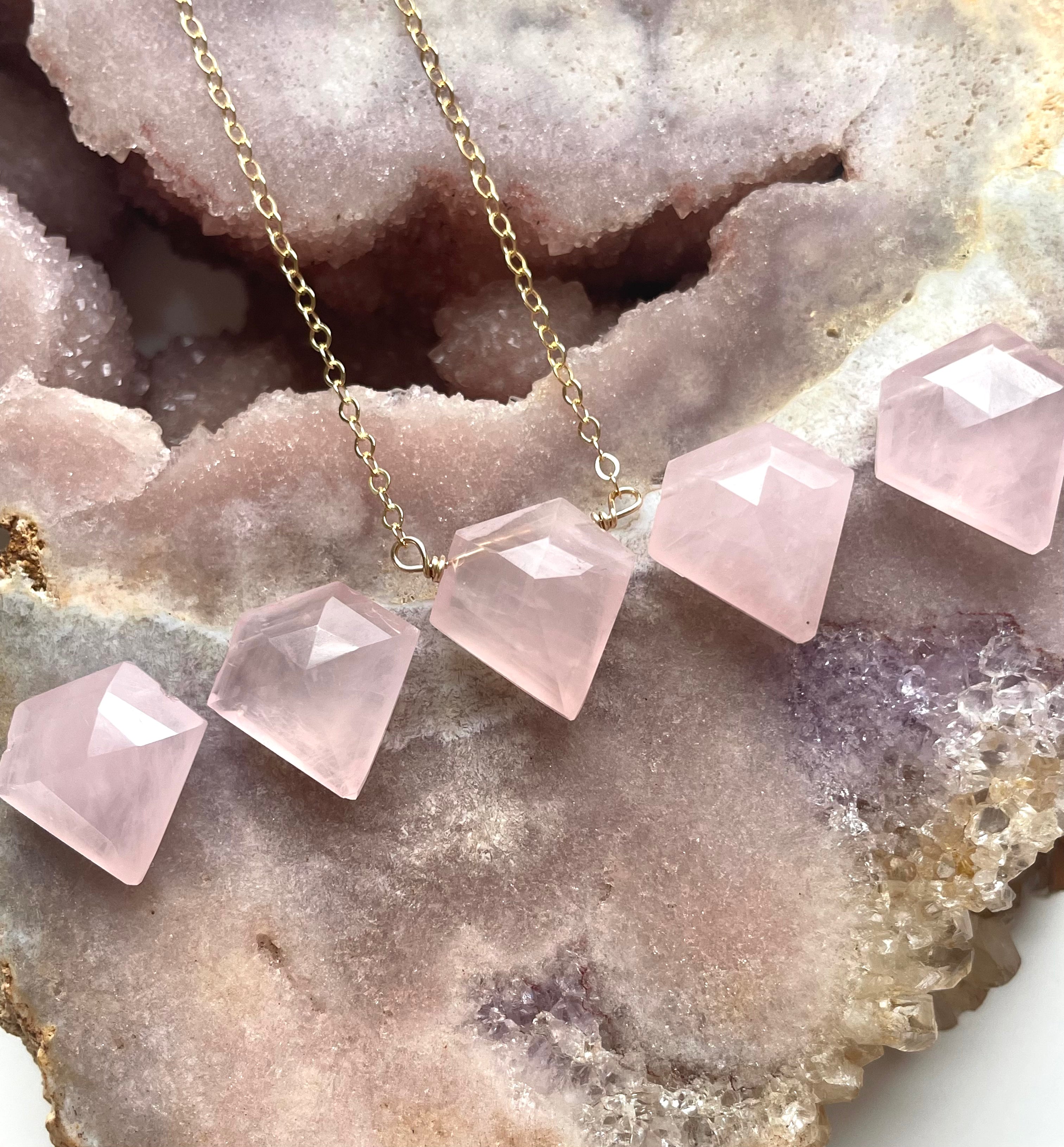 Rose Quartz Crystal Necklace for Healing & Love - Silver or Gold Filled Pendant for Women - Perfect for Meditation, Energy Healing & Spiritual Gifts