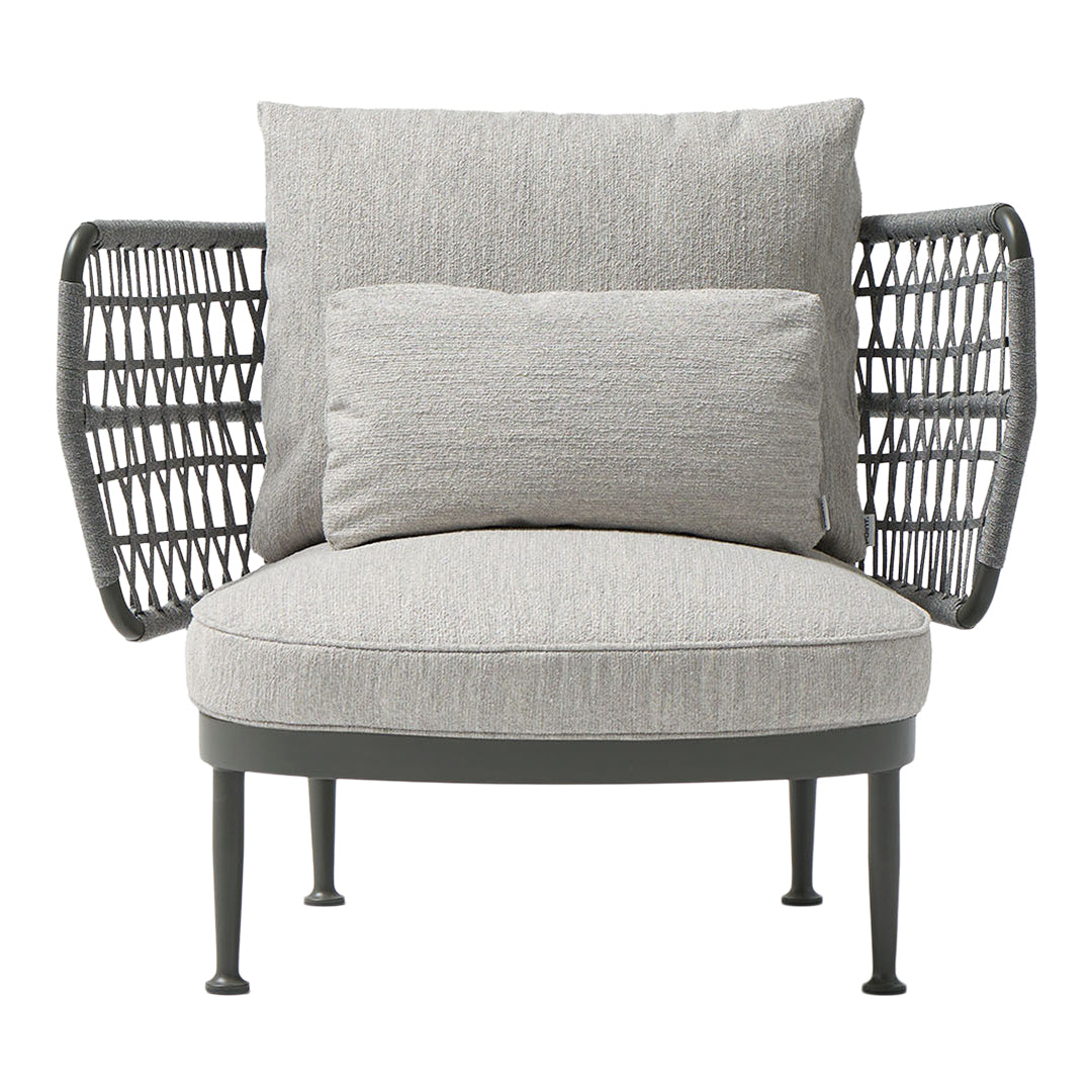 Premium Outdoor Lounge Chair - Modern Patio Furniture for Relaxing in Garden, Poolside, or Backyard - Durable & Weather-Resistant Design
