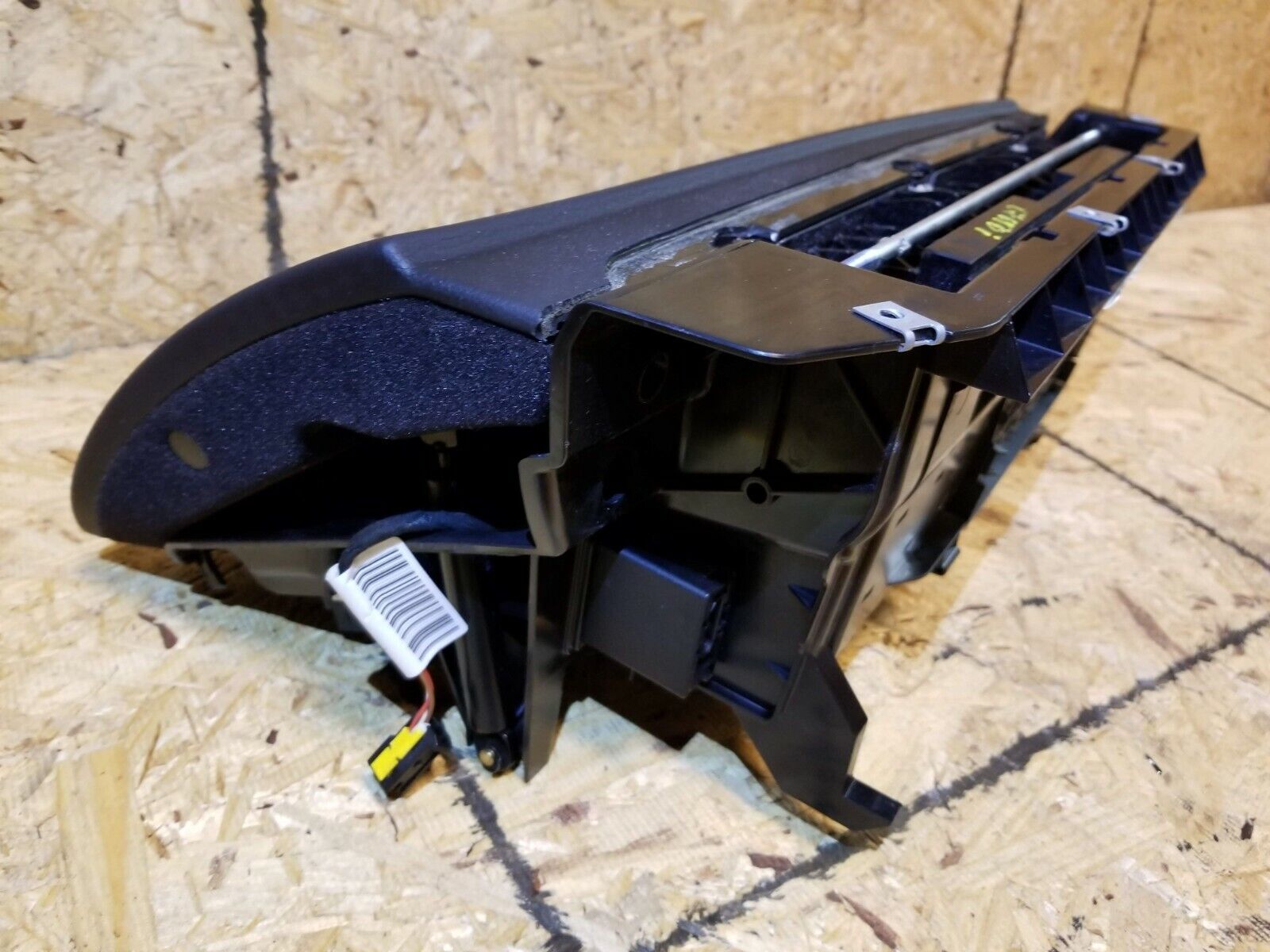 2006-2010 BMW 650i E63 Genuine OEM Glove Box Replacement - Perfect for Interior Restoration & Luxury Car Maintenance