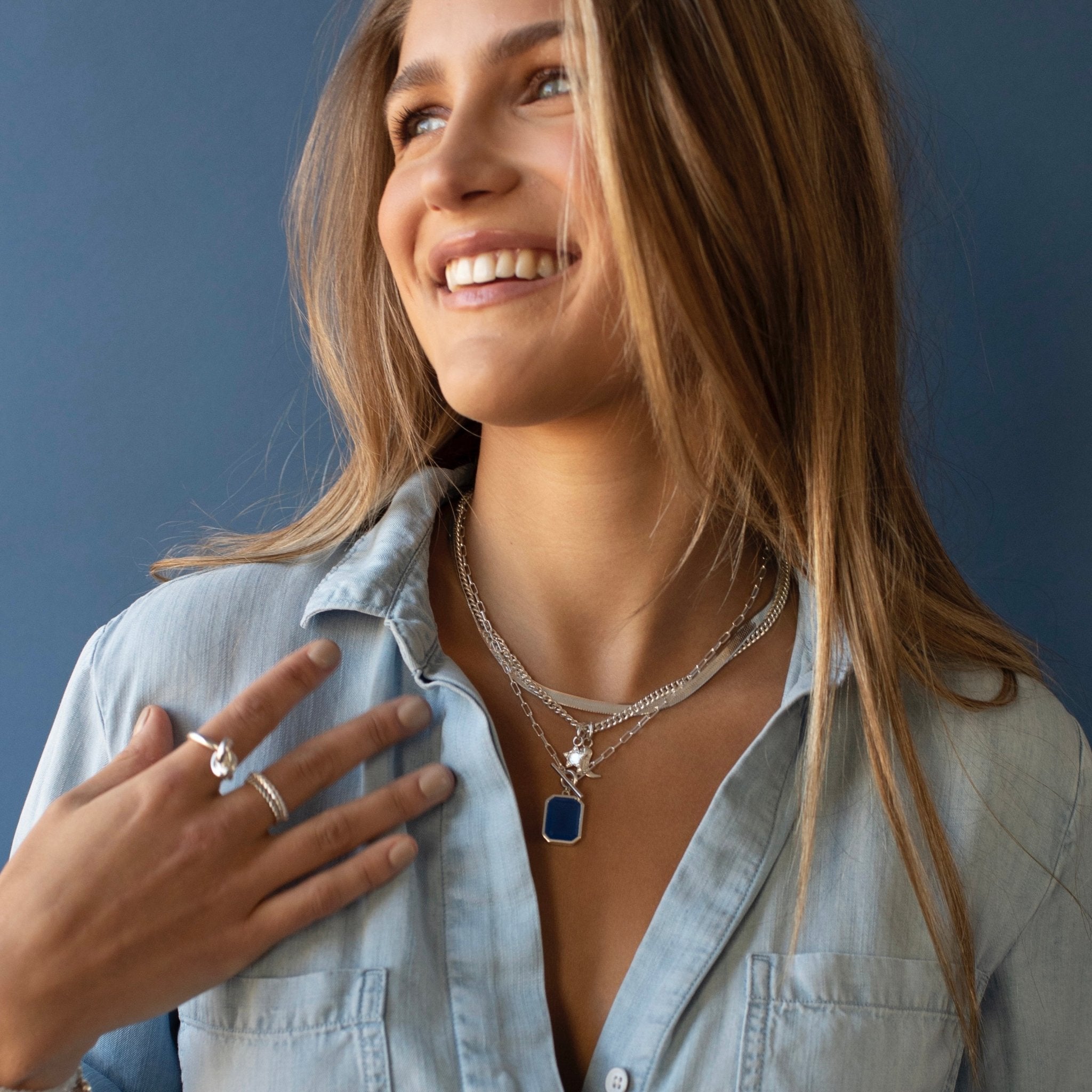 Vintage Solitaire Toggle Necklace with Denim Blue Onyx - Elegant Jewelry for Women, Perfect for Casual Wear, Date Nights & Special Occasions