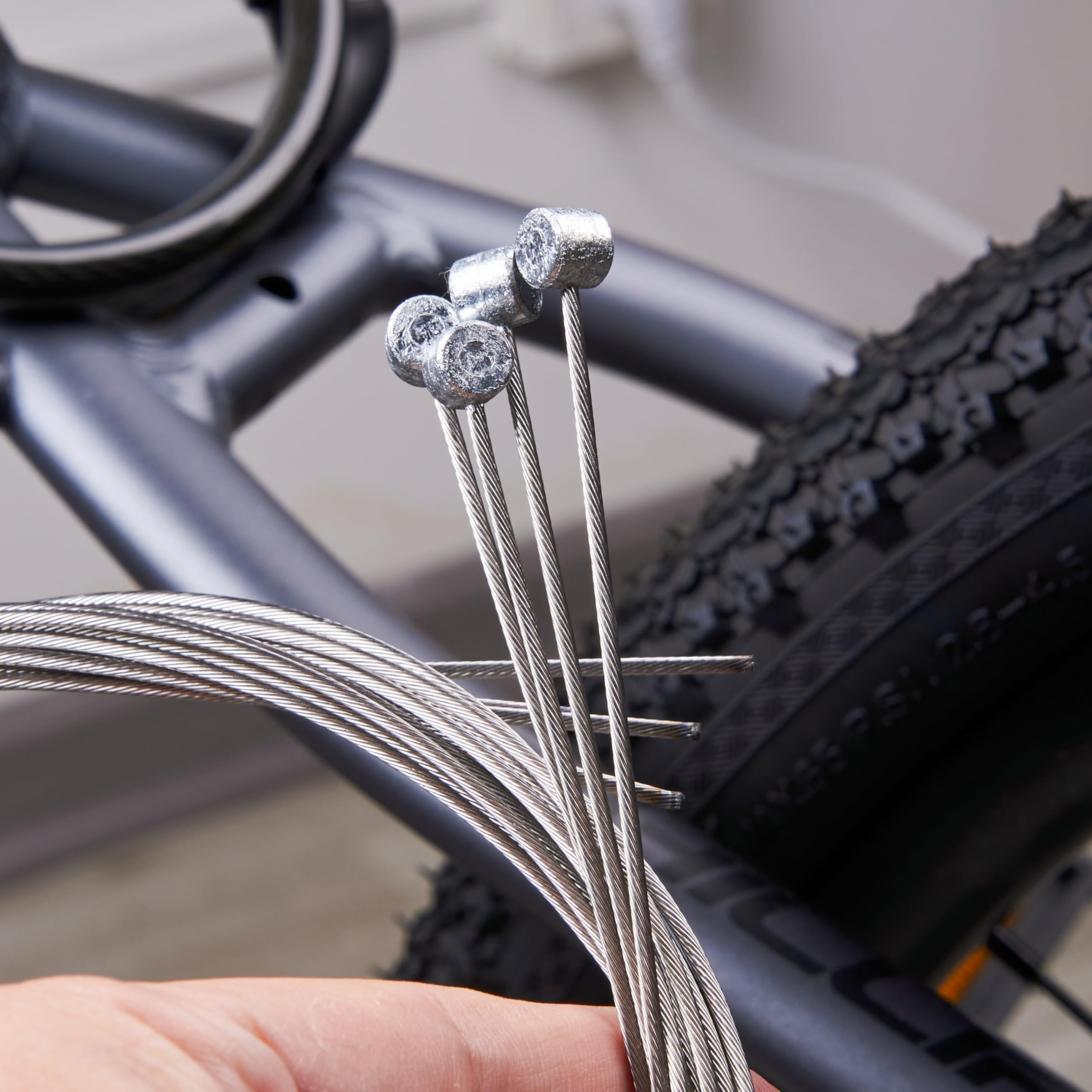 Premium Stainless Steel Bike Brake Cables Set for MTB & Road Bikes - 1.7M Length with Free Cable End Crimps Kit (4pcs) - Durable Brake Cord Core for Smooth Stopping - Perfect for Mountain Biking, Commuting & Road Cycling
