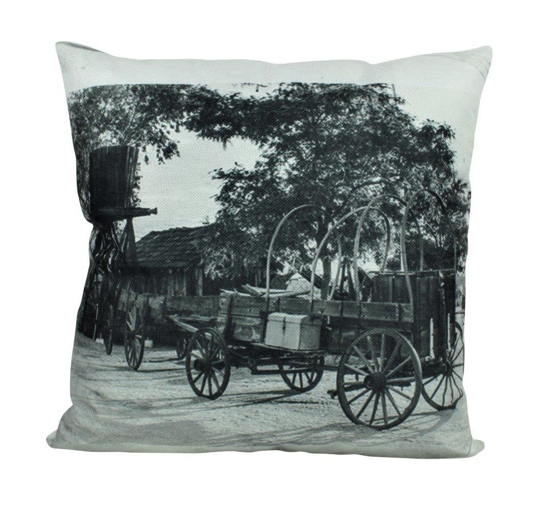 Vintage Wood Wagon Wheel Pillow Cover - Rustic Western Home Decor with Black & White Photo - Perfect for Farmhouse Living Room, Cabin Bedroom & Cowboy Theme Gifts