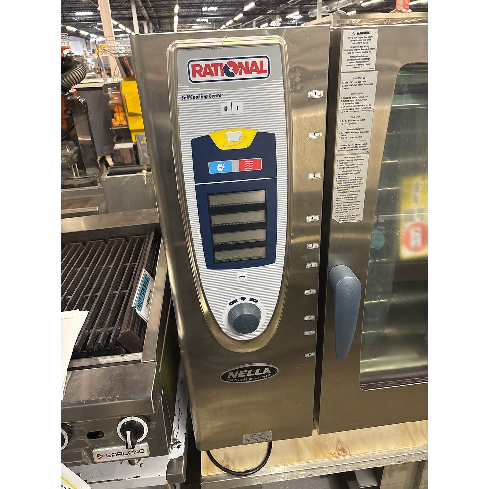 Used Rational SCC 102 G Gas Combination Oven with Stand - Professional Commercial Kitchen Equipment for Restaurants, Bakeries & Catering Services