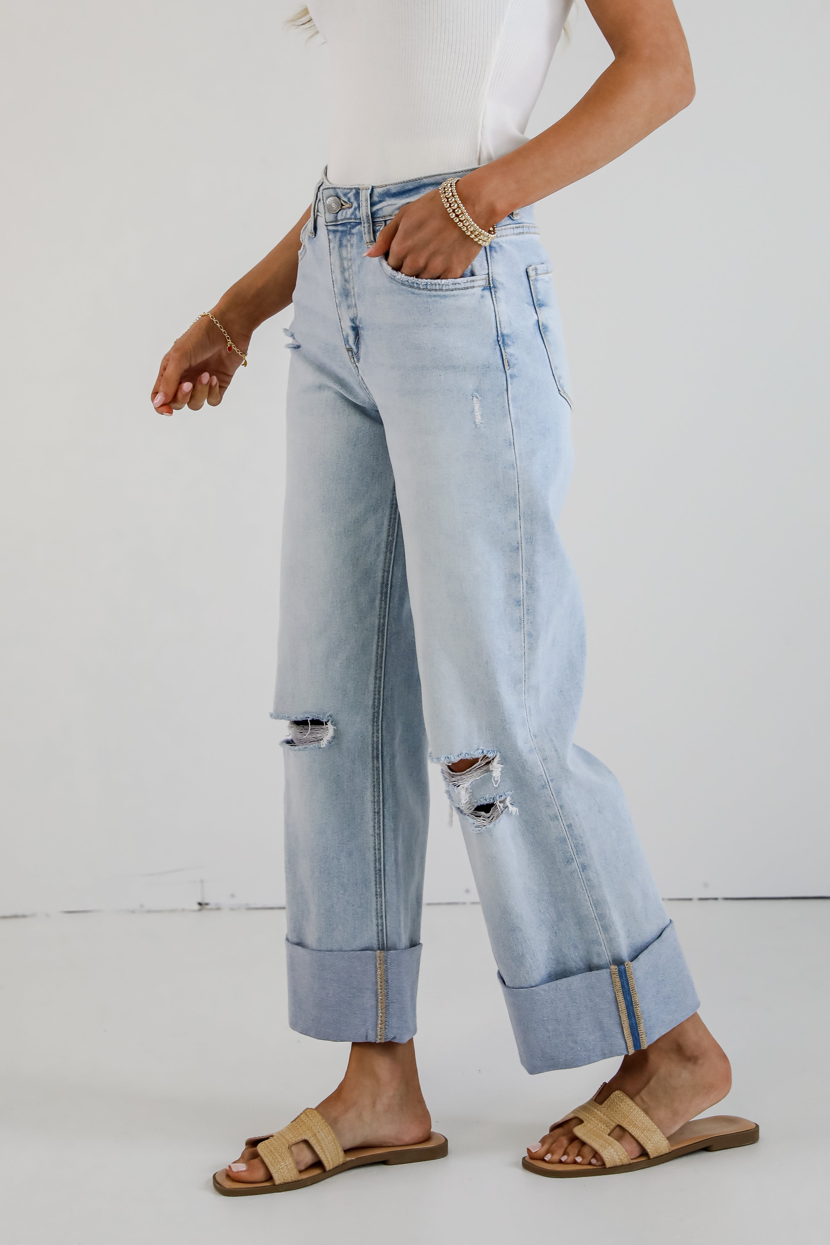 Demi Light Wash Super High Rise Cuffed Baggy Wide Leg Jeans for Women - Vintage Distressed Denim Pants for Casual Outfits & Streetwear Fashion
