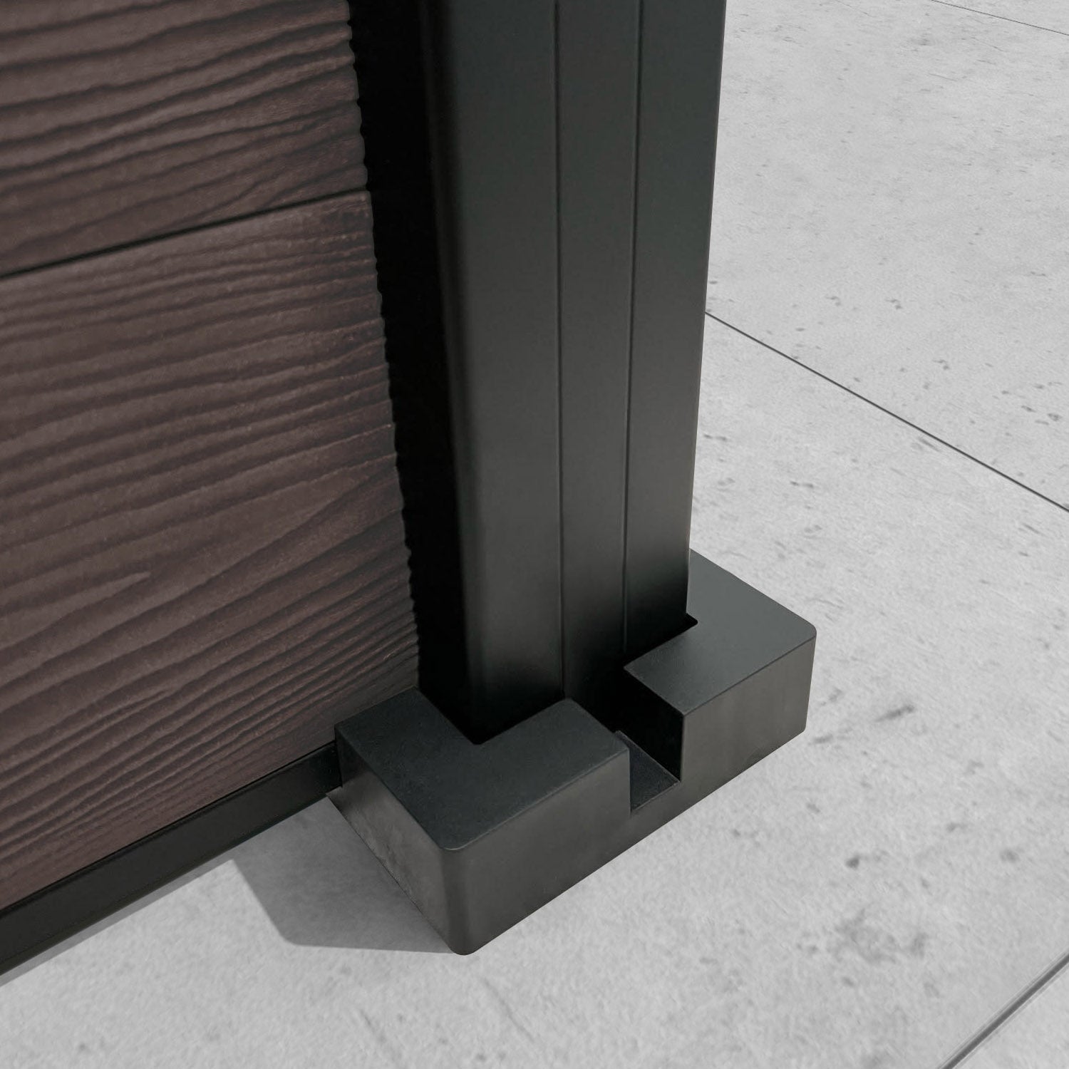 Classic Alnara Curved Top Fence Panel - Mid Brown - Durable Aluminum Posts - Perfect for Garden, Backyard, and Privacy Fencing
